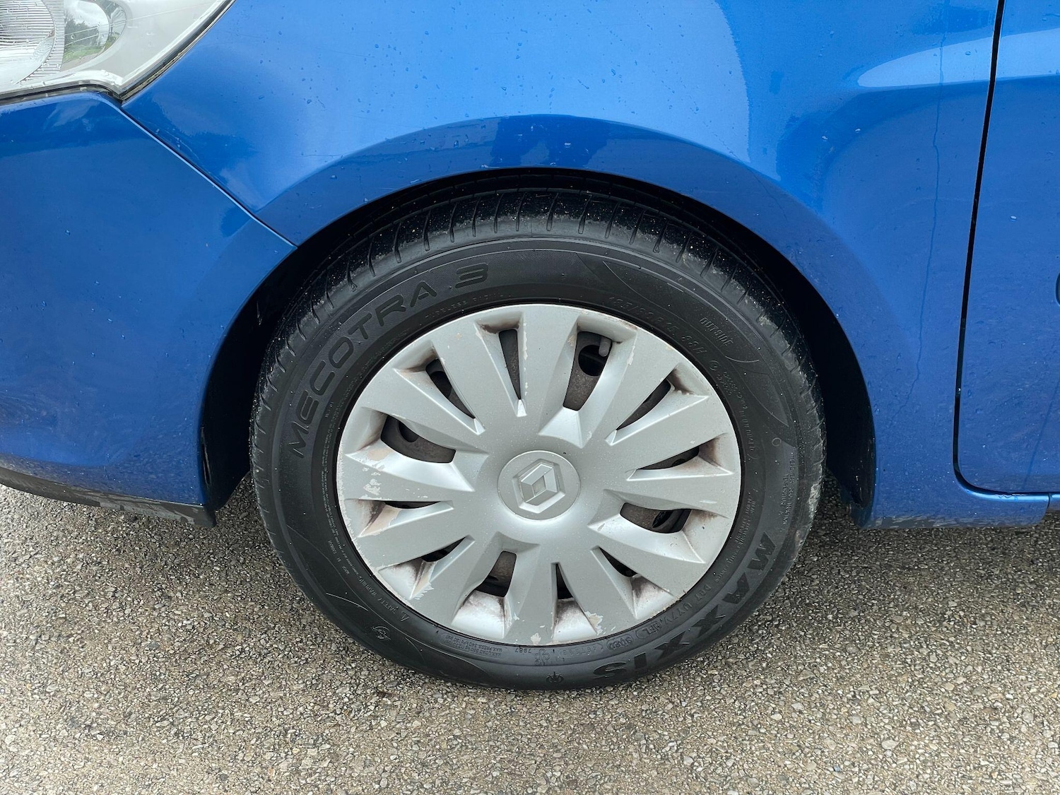 Used Renault Clio 2010 for sale - 77793817: Photo 33