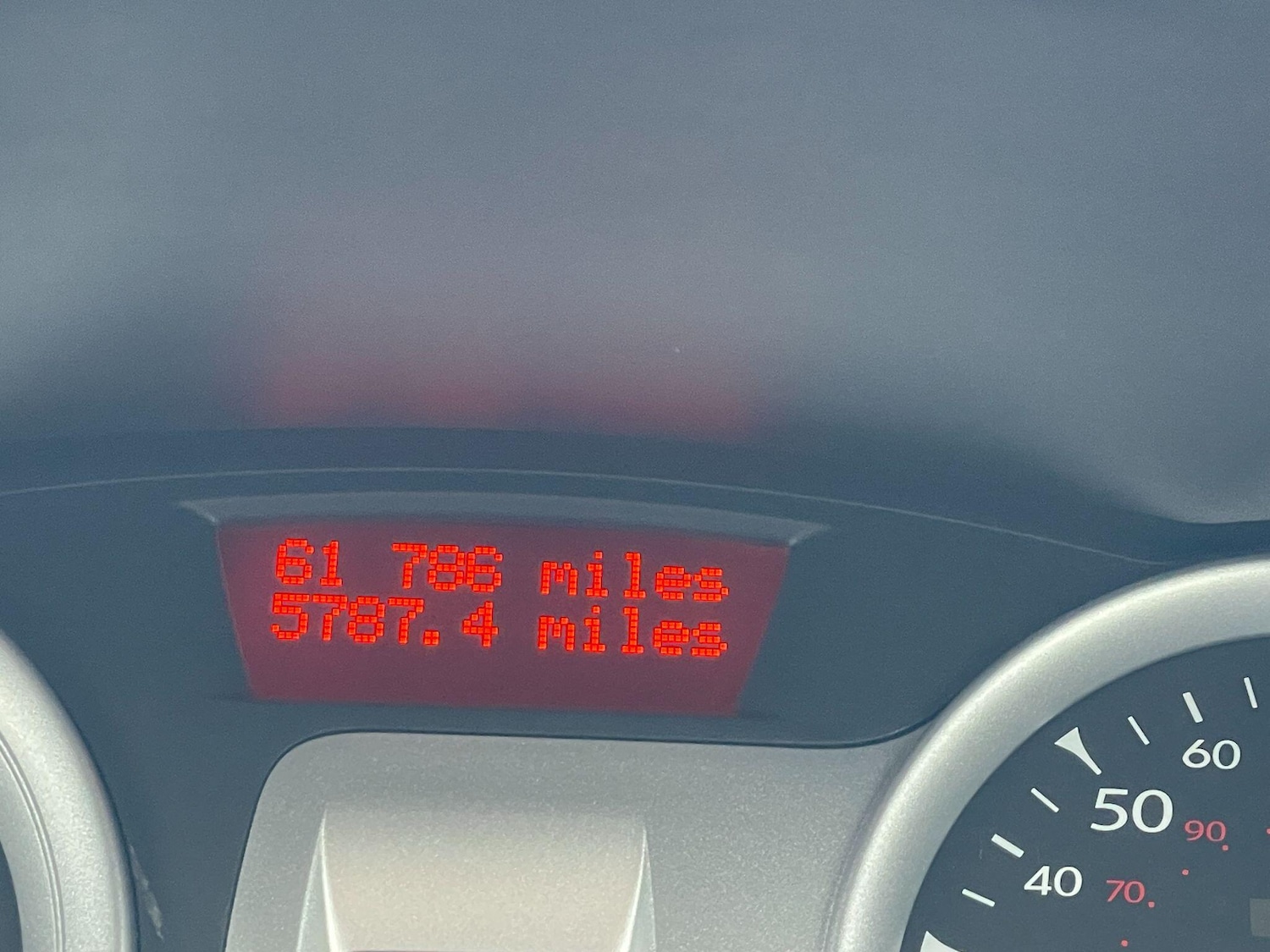 Used Renault Clio 2010 for sale - 77793817: Photo 36