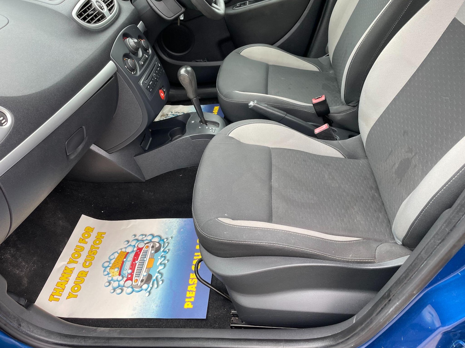 Used Renault Clio 2010 for sale - 77793817: Photo 43