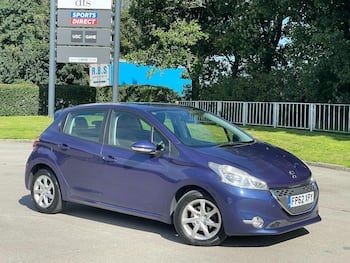 Used Peugeot 208 2012 for sale - 79847831: Photo