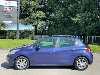 Used Peugeot 208 2012 for sale - 79847831: Photo