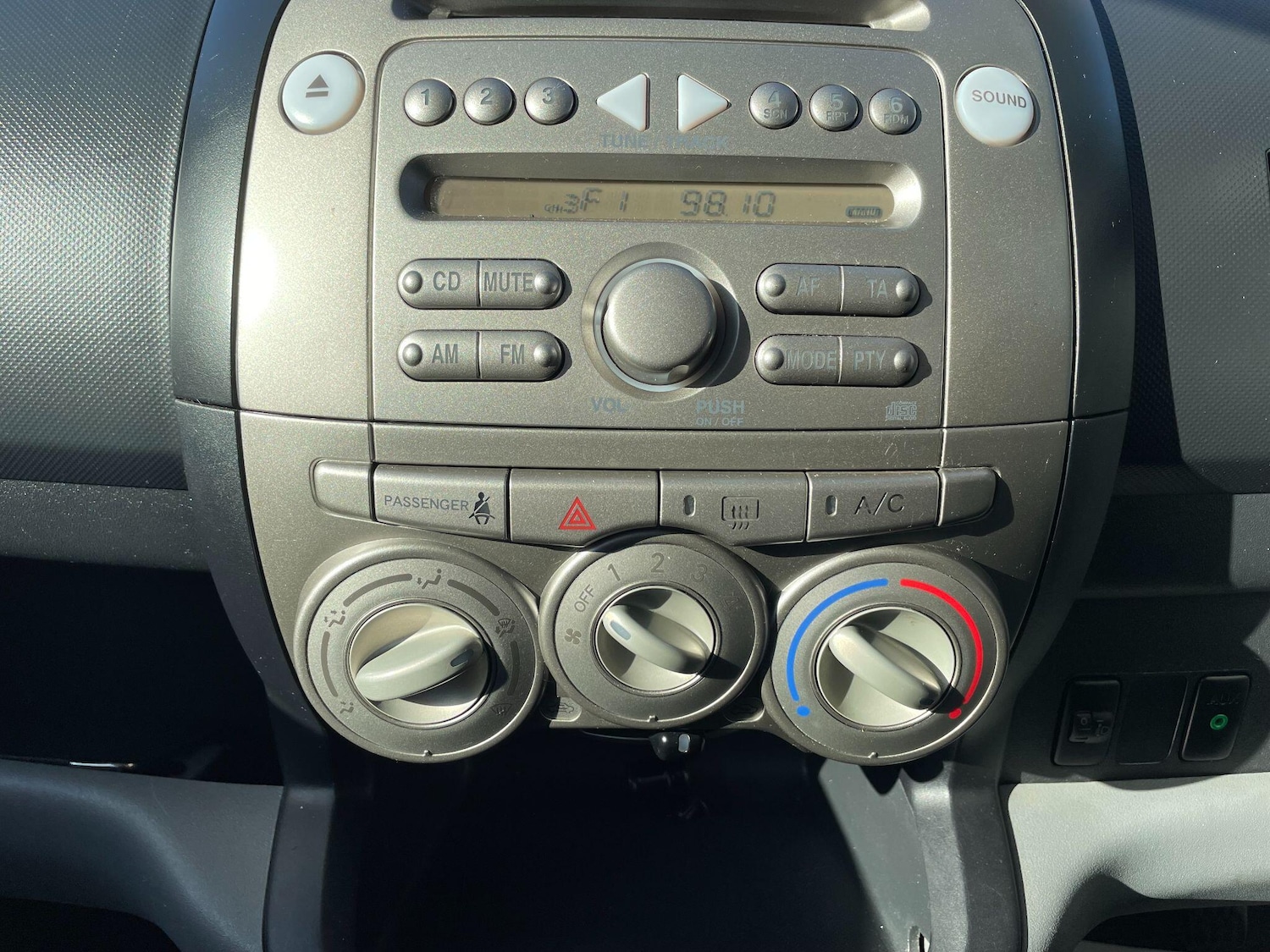 Used Daihatsu Sirion 2008 for sale - 77753248: Photo 33