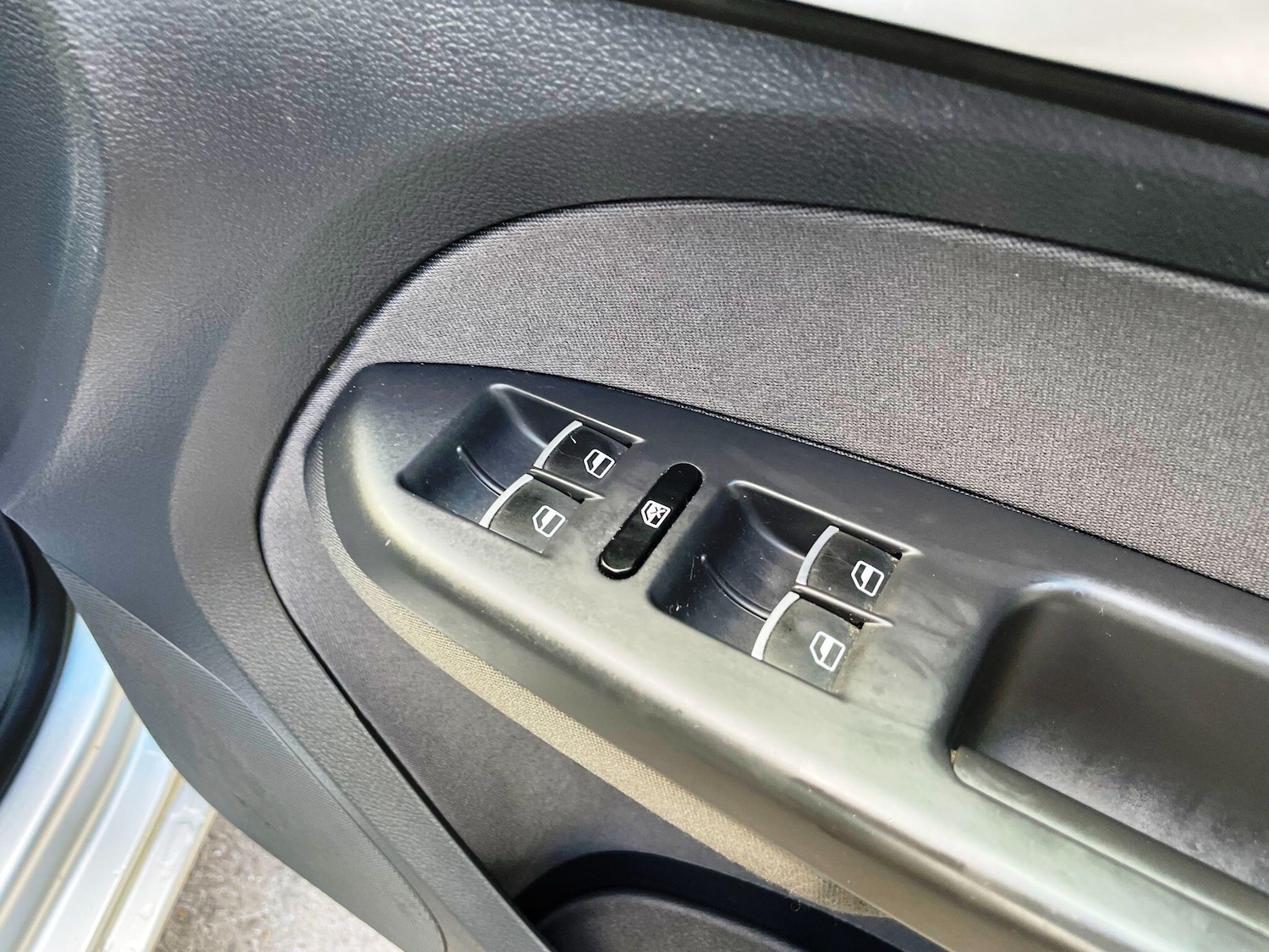 Used Volkswagen Touran 2010 for sale - 77174849: Photo 22