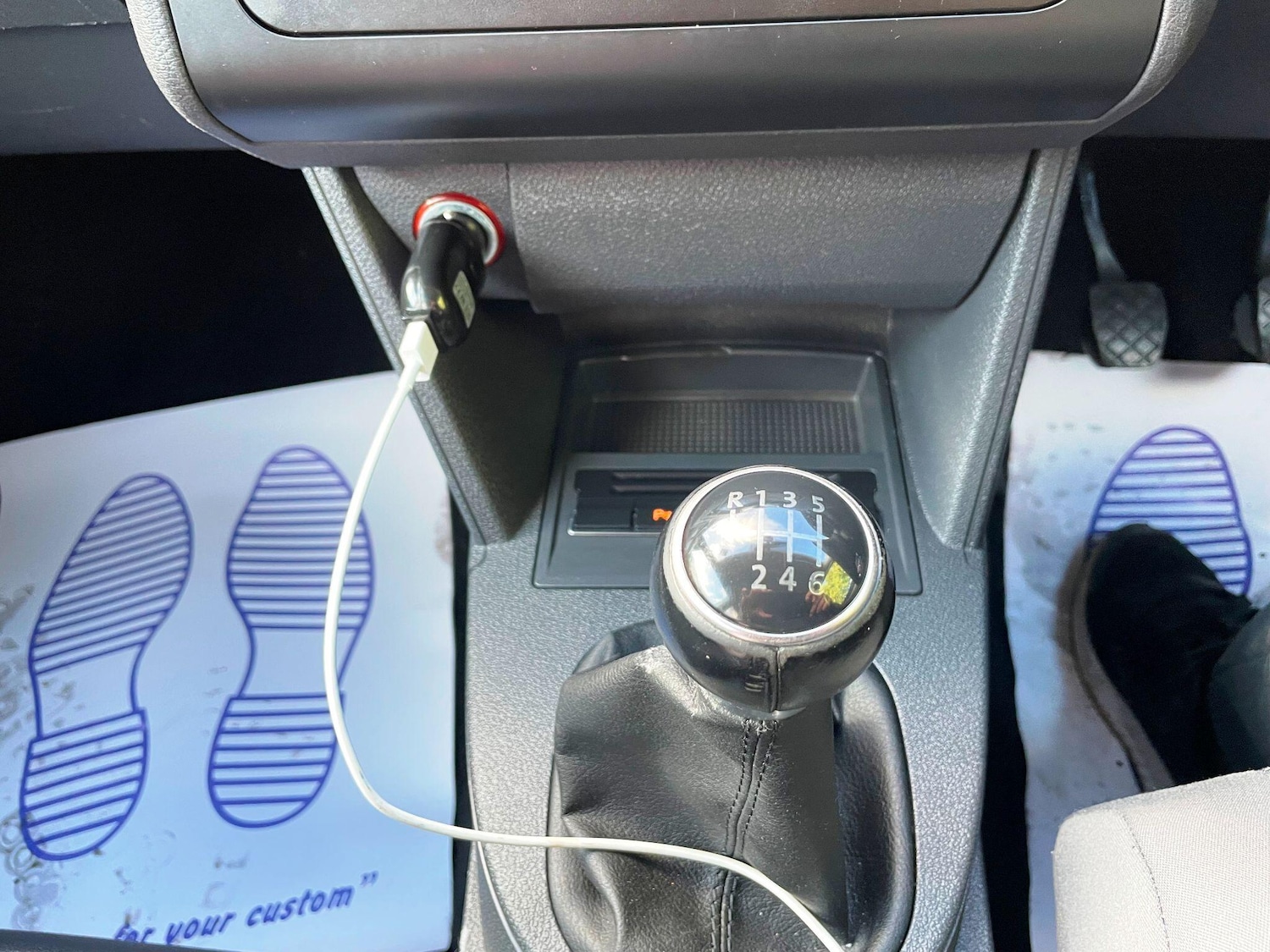 Used Volkswagen Touran 2010 for sale - 77174849: Photo 47