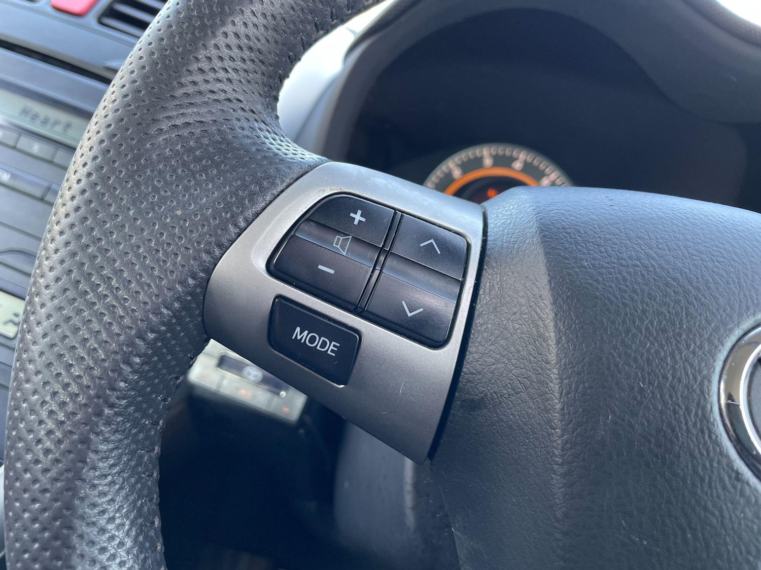 Used Toyota Auris 2010 for sale - 78170292: Photo 24