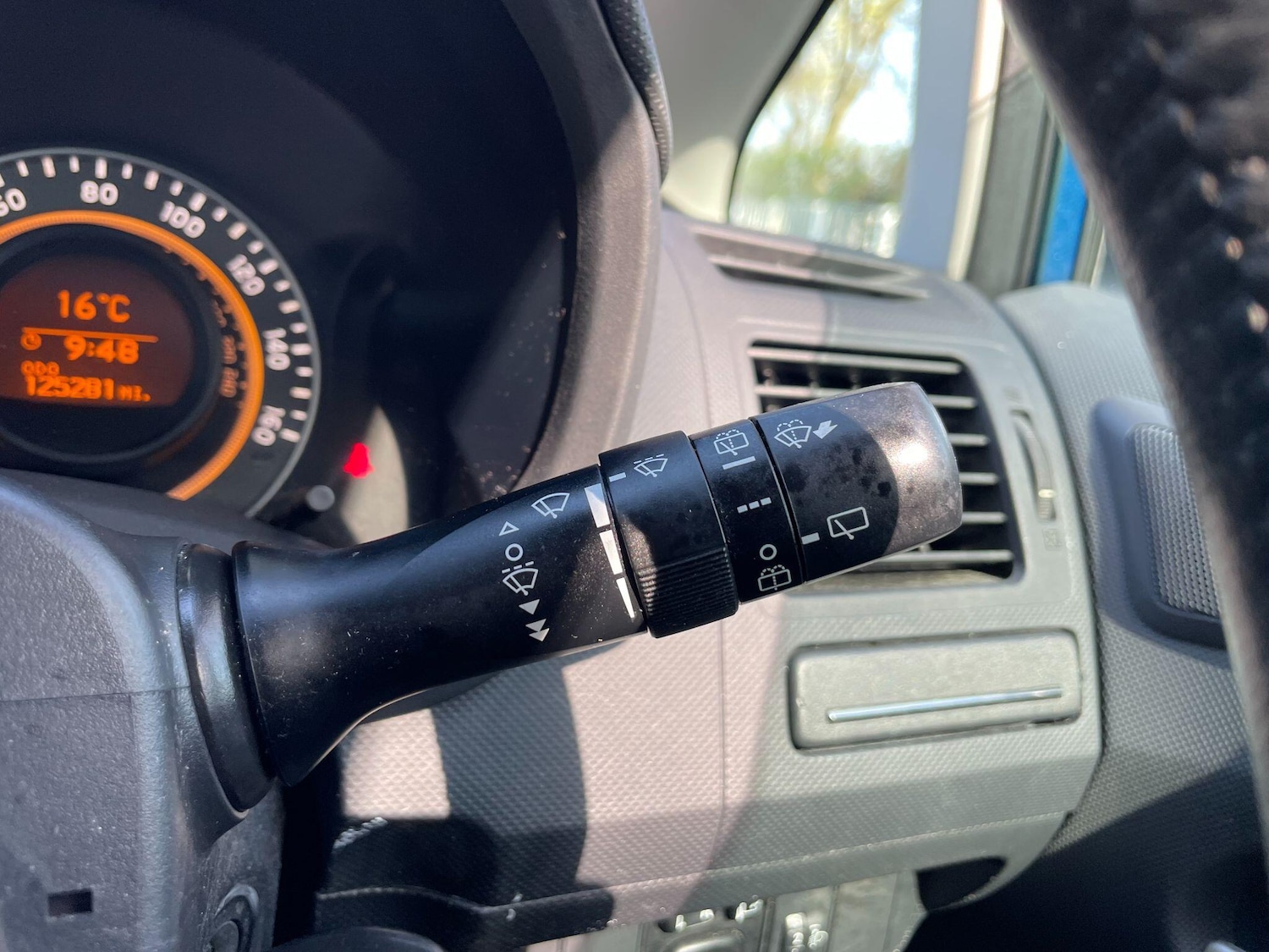 Used Toyota Auris 2010 for sale - 78170292: Photo 25