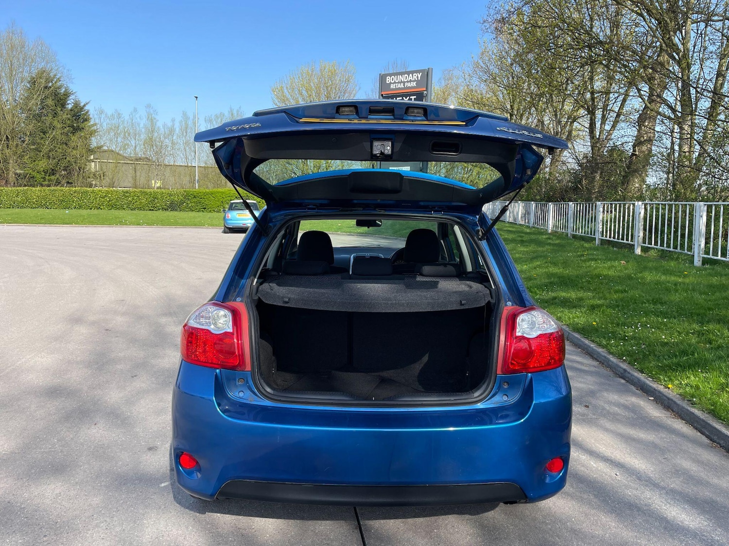 Used Toyota Auris 2010 for sale - 78170292: Photo 42