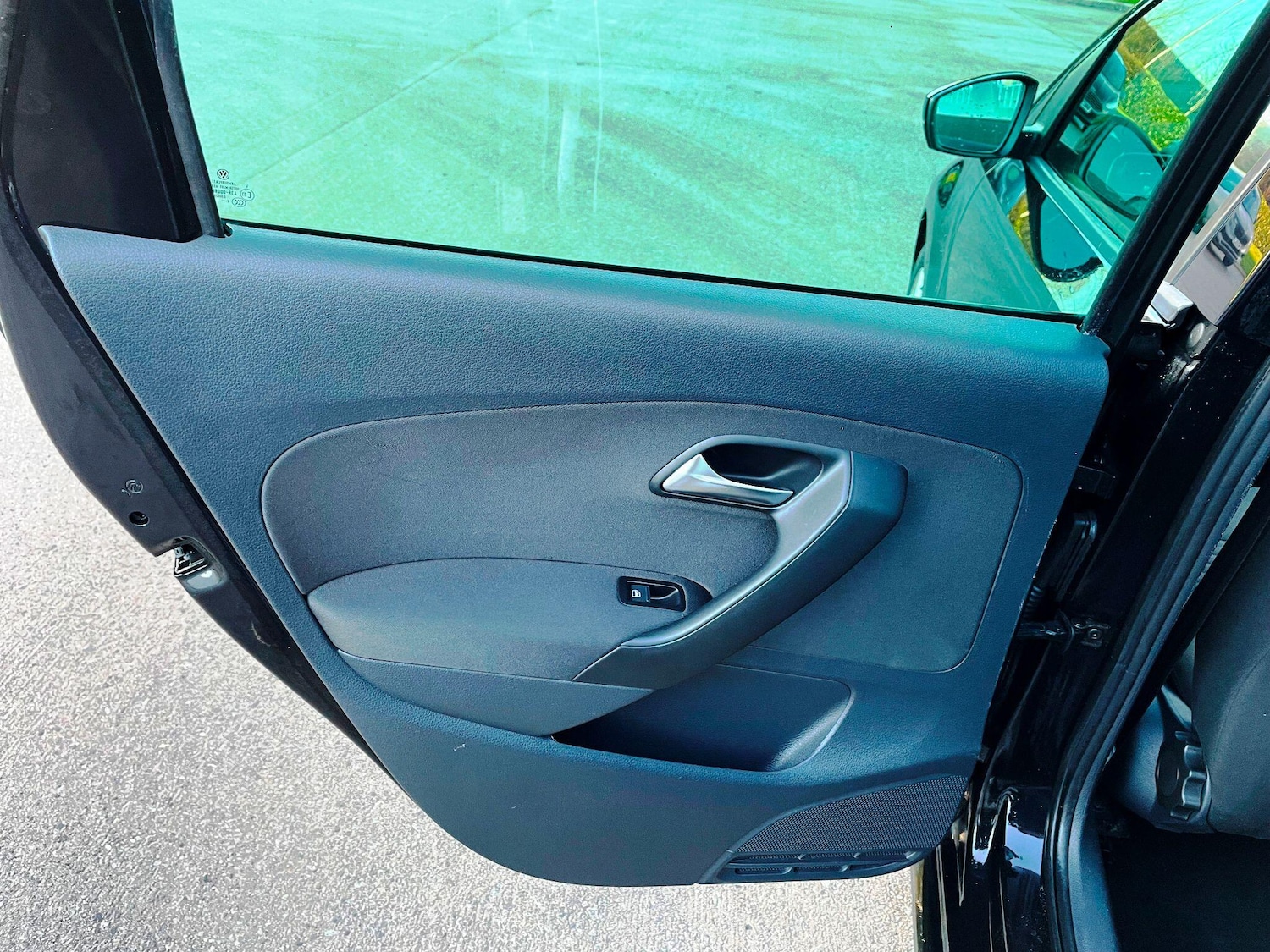 Used Volkswagen Polo for sale - 77242812: Photo 25