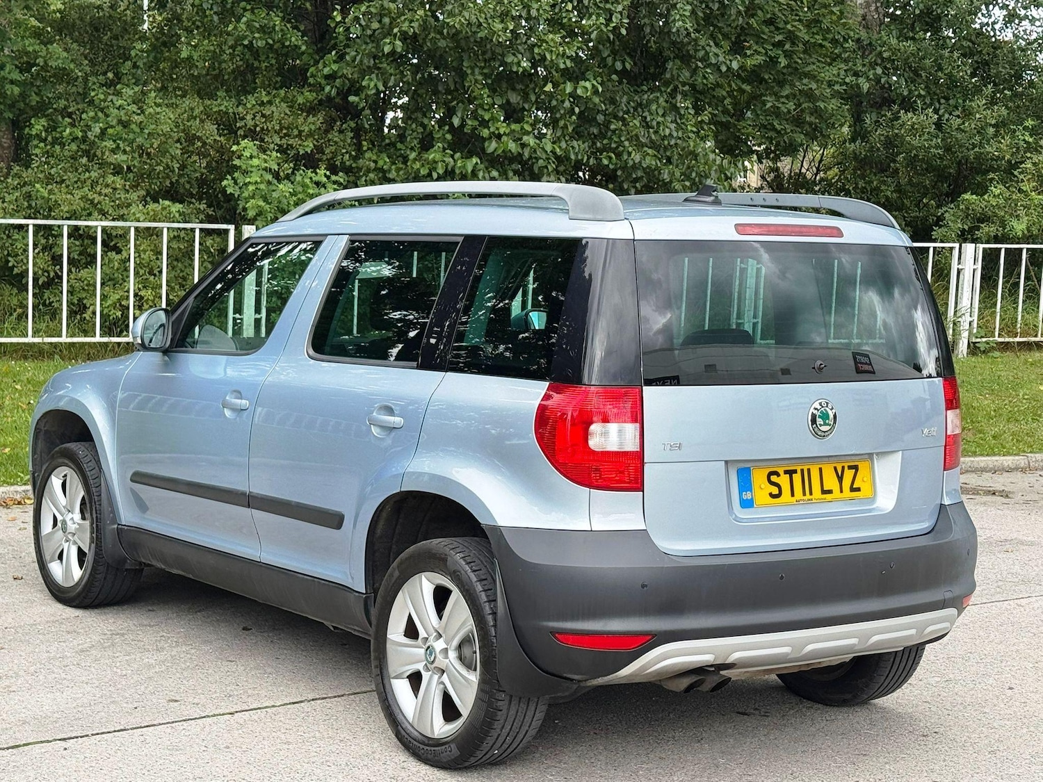 Used Skoda Yeti 2011 for sale - 77174845: Photo 6