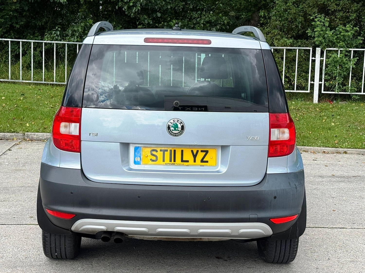 Used Skoda Yeti 2011 for sale - 77174845: Photo 7
