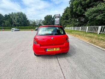 Used Suzuki Swift 2009 for sale - 79465031: Photo