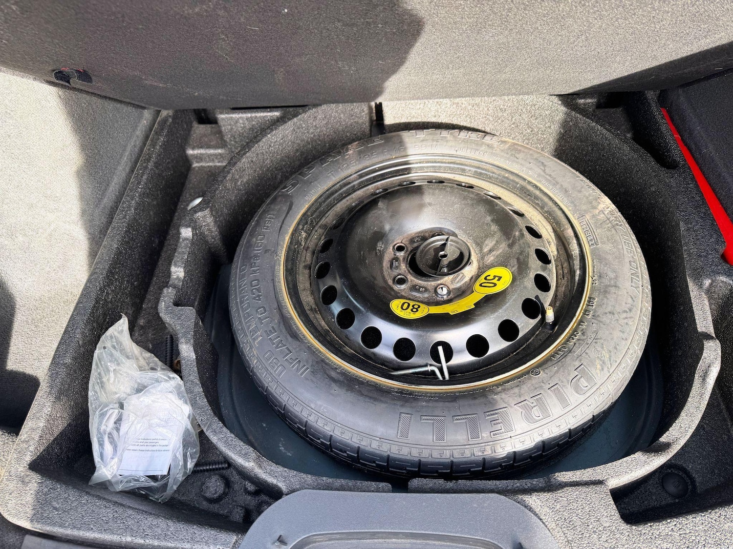 Used Volvo V50 2011 for sale - 77174827: Photo 46