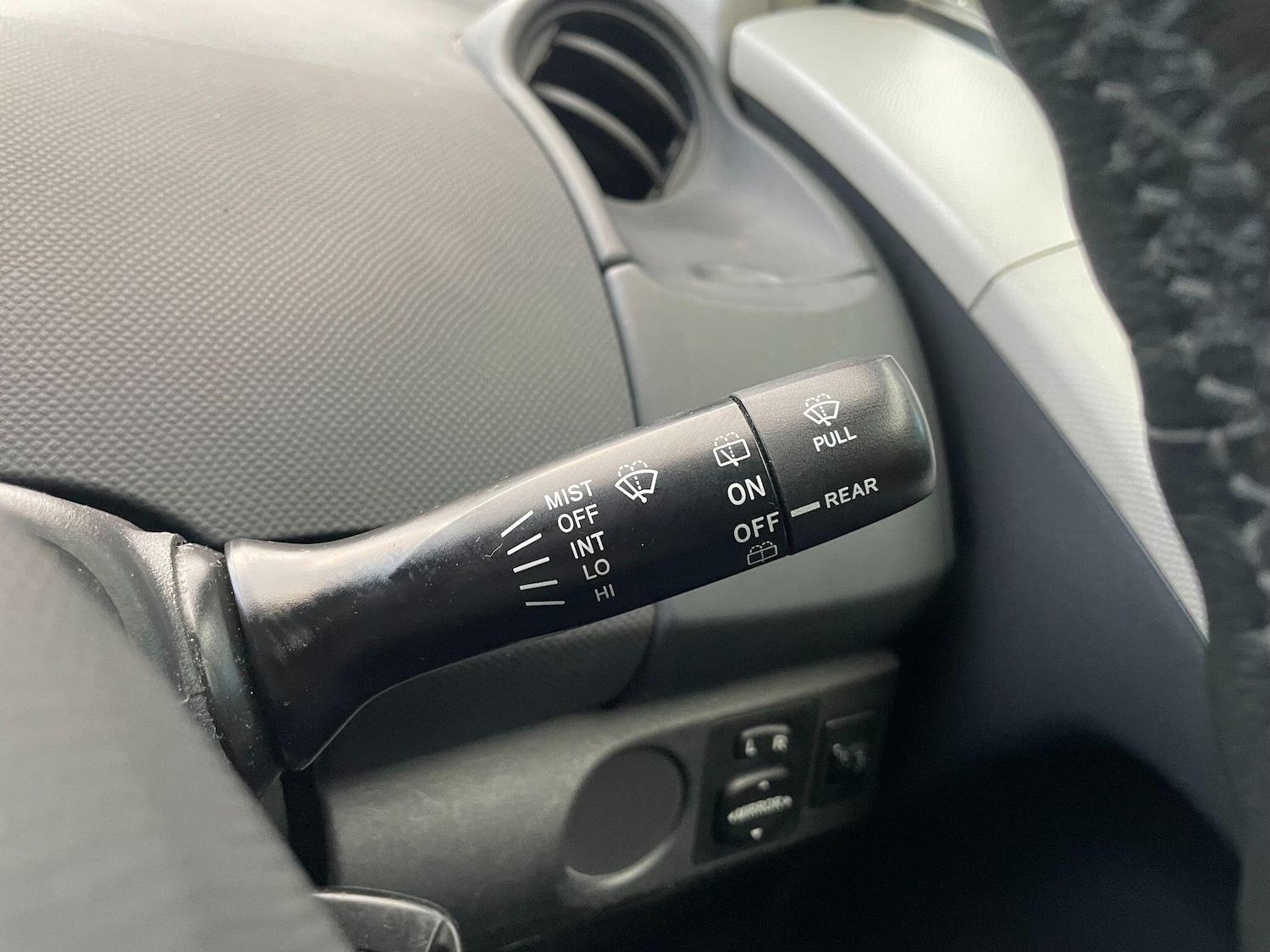 Used Toyota Yaris 2007 for sale - 77174836: Photo 22