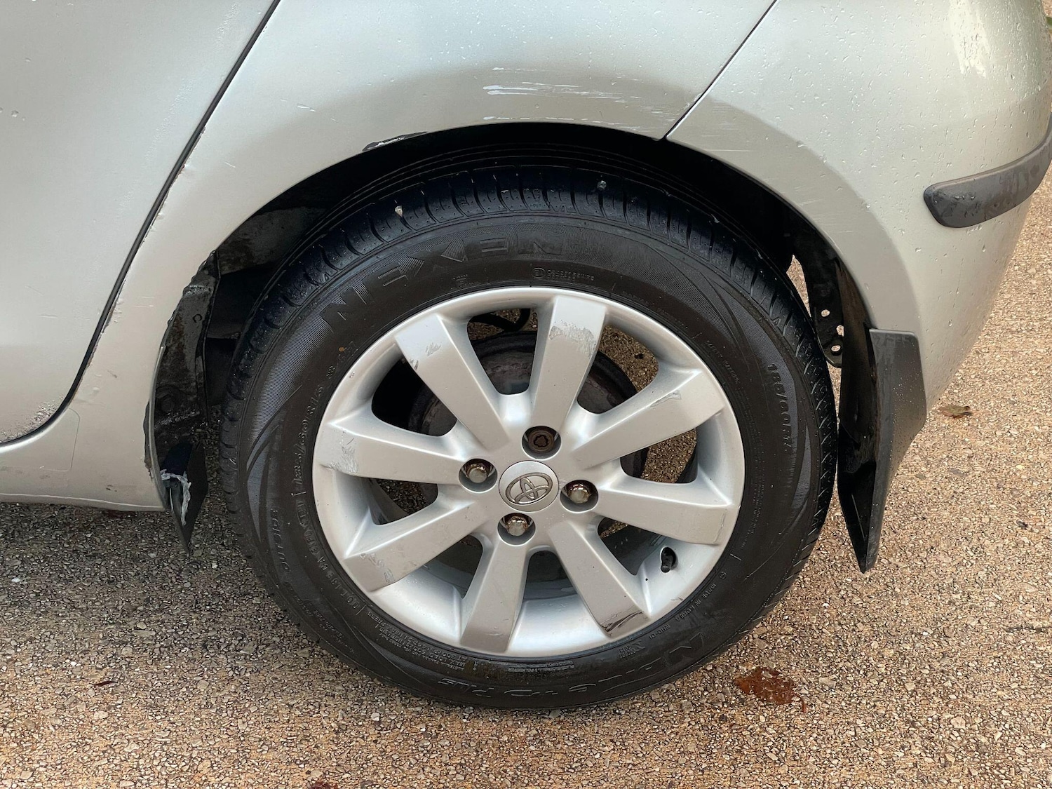 Used Toyota Yaris 2007 for sale - 77174836: Photo 31