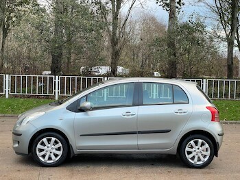 Used Toyota Yaris 2007 for sale - 77174836: Photo