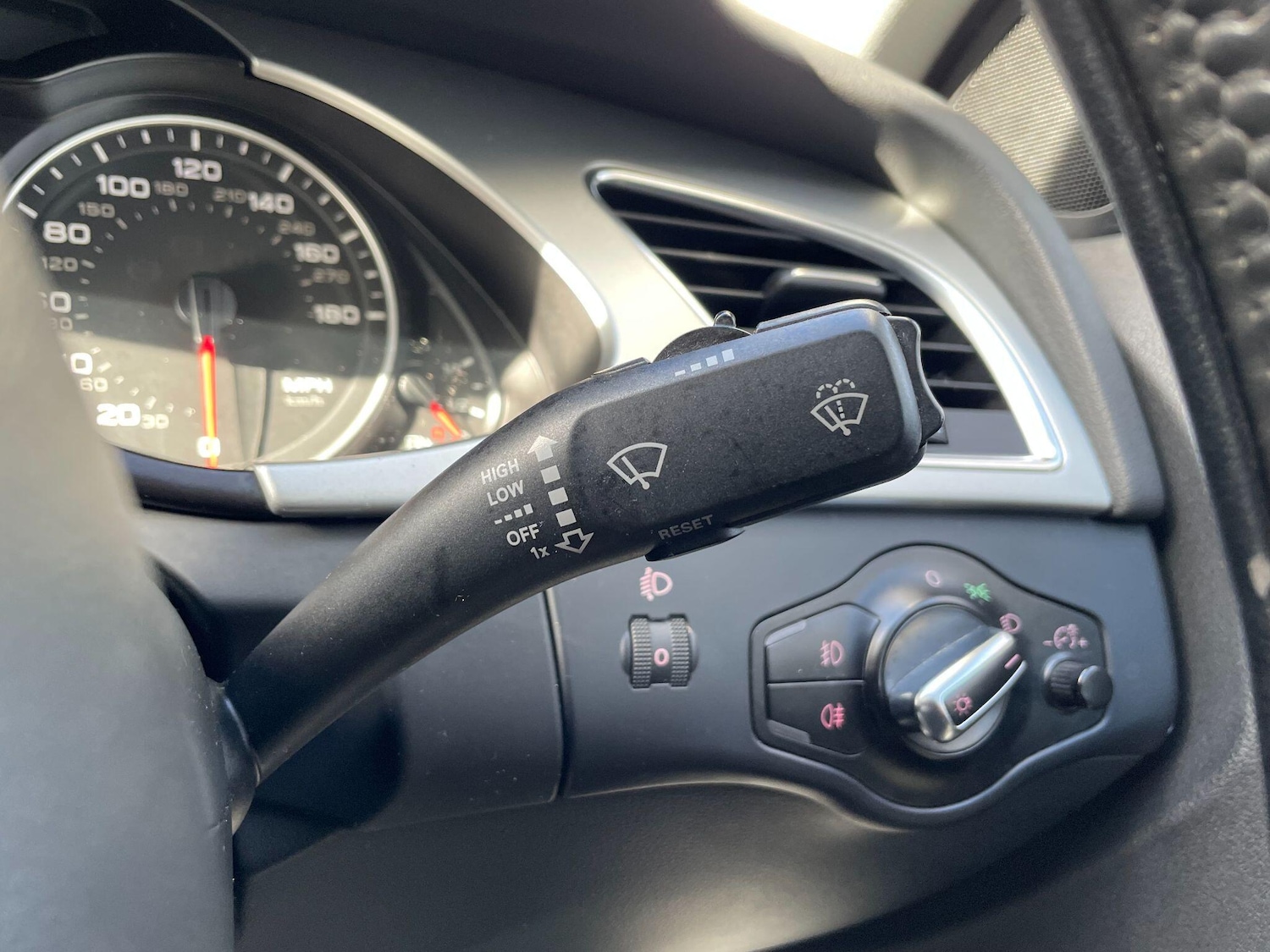 Used Audi A4 2011 for sale - 77892393: Photo 21