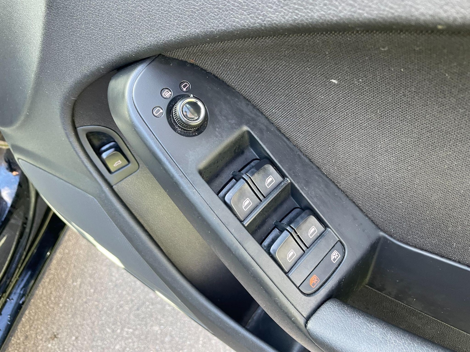 Used Audi A4 2011 for sale - 77892393: Photo 24