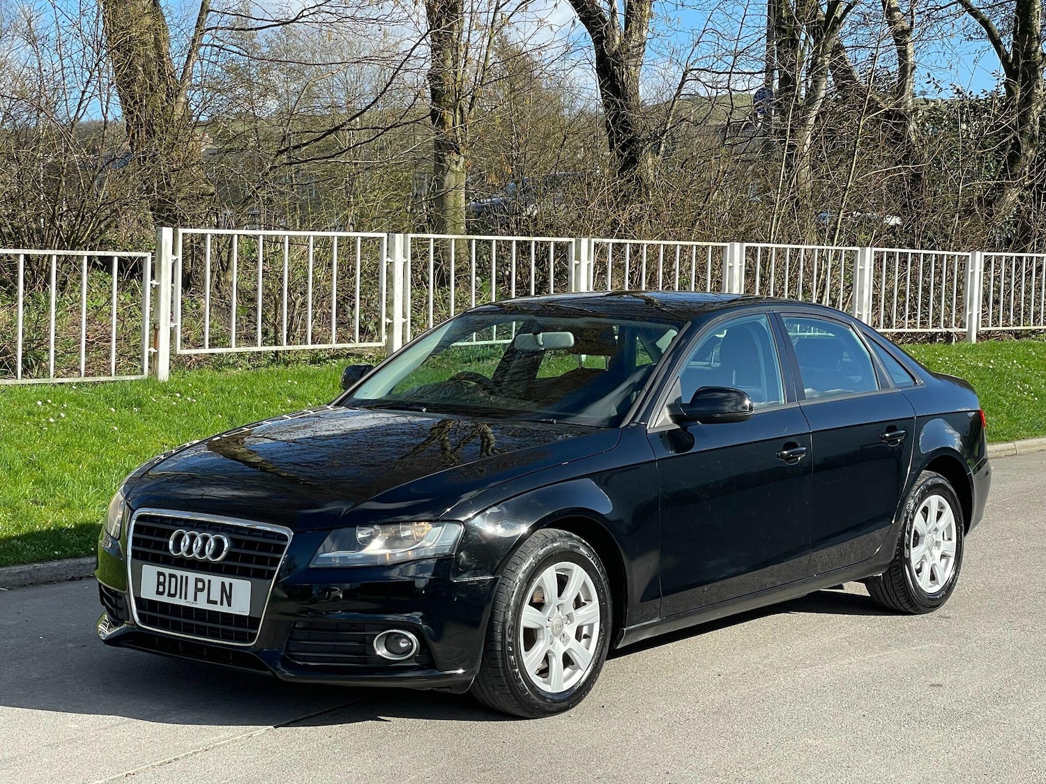 Used Audi A4 2011 for sale - 77892393: Photo 3