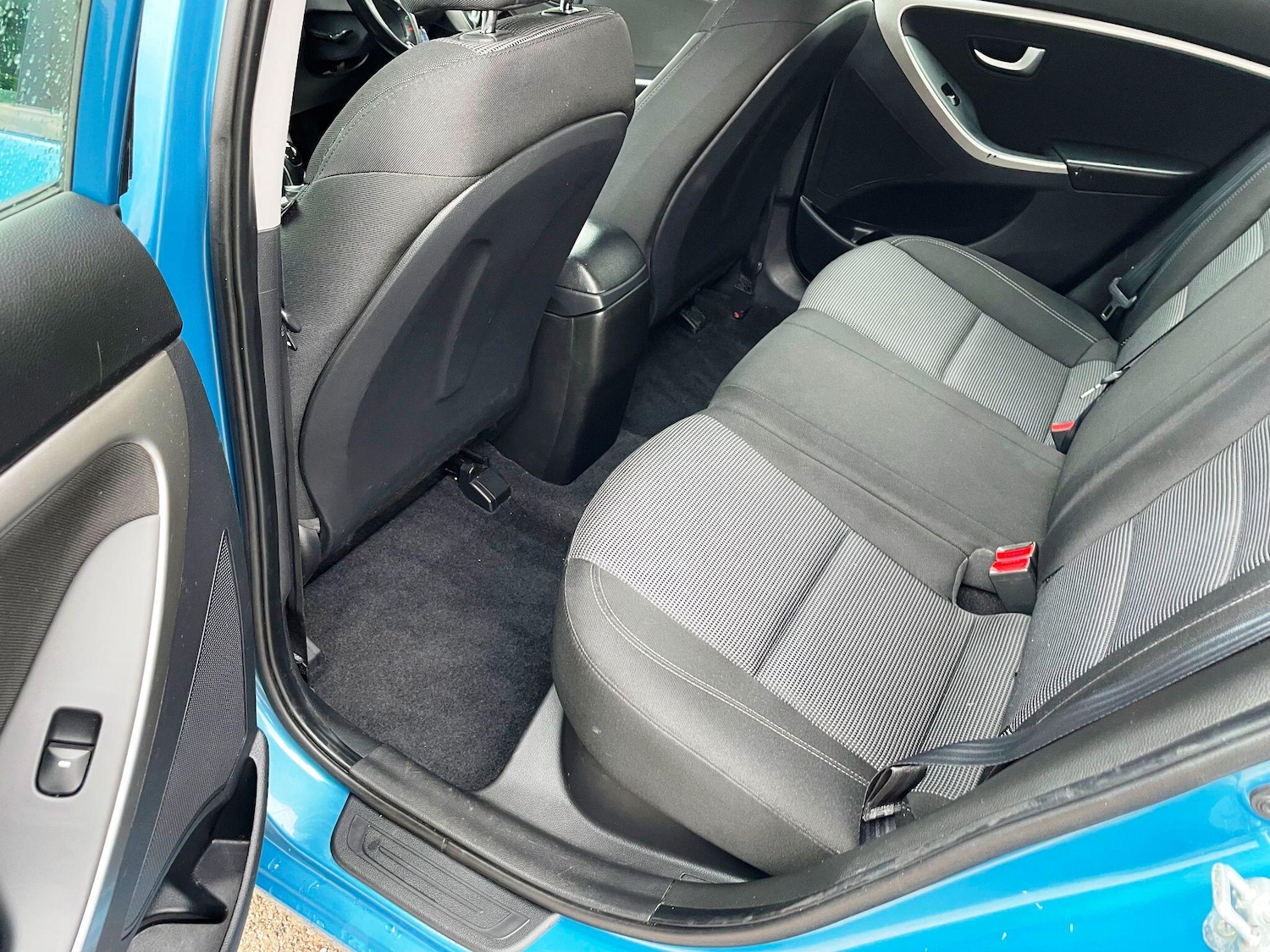 Used Hyundai i30 2013 for sale - 77400636: Photo 33