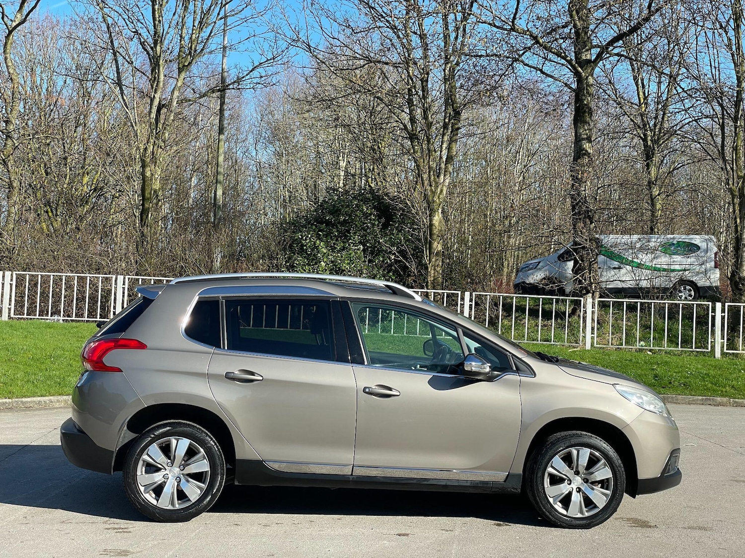 Used Peugeot 2008 2014 for sale - 77737181: Photo 8