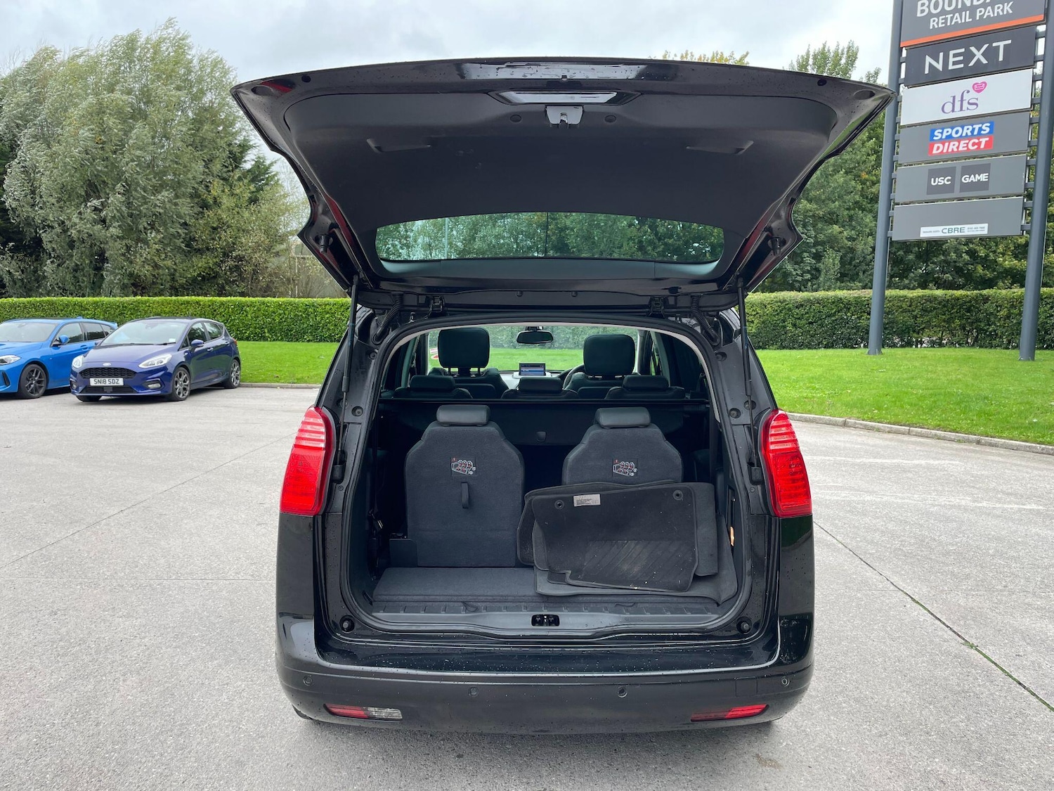 Used Peugeot 5008 2011 for sale - 77174843: Photo 58