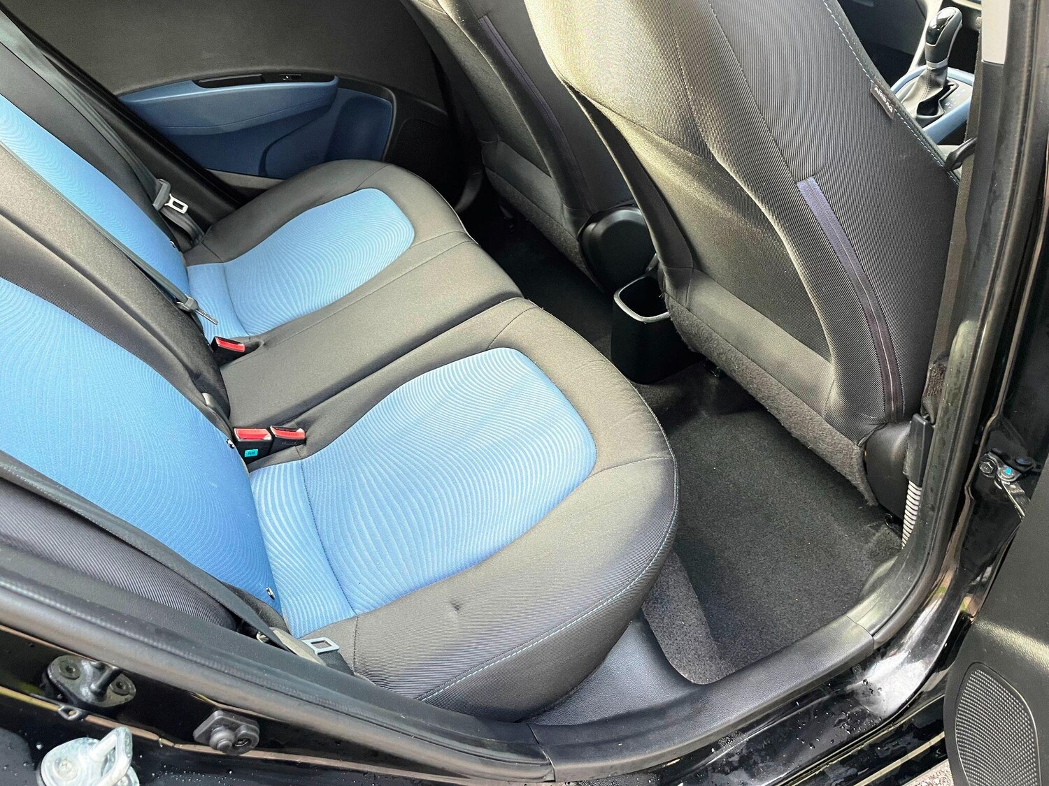 Used Hyundai i10 2014 for sale - 77174762: Photo 30