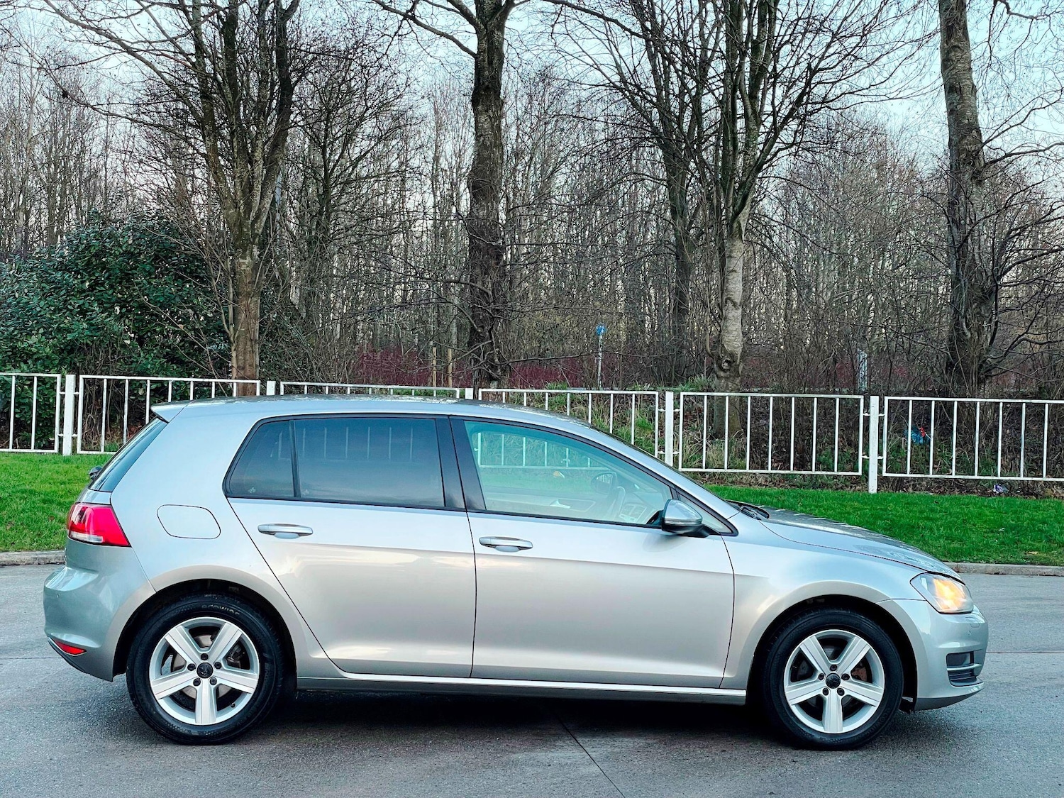 Used Volkswagen Golf for sale - 77242311: Photo 10