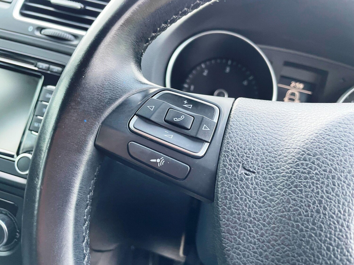 Used Volkswagen Golf for sale - 77559083: Photo 35