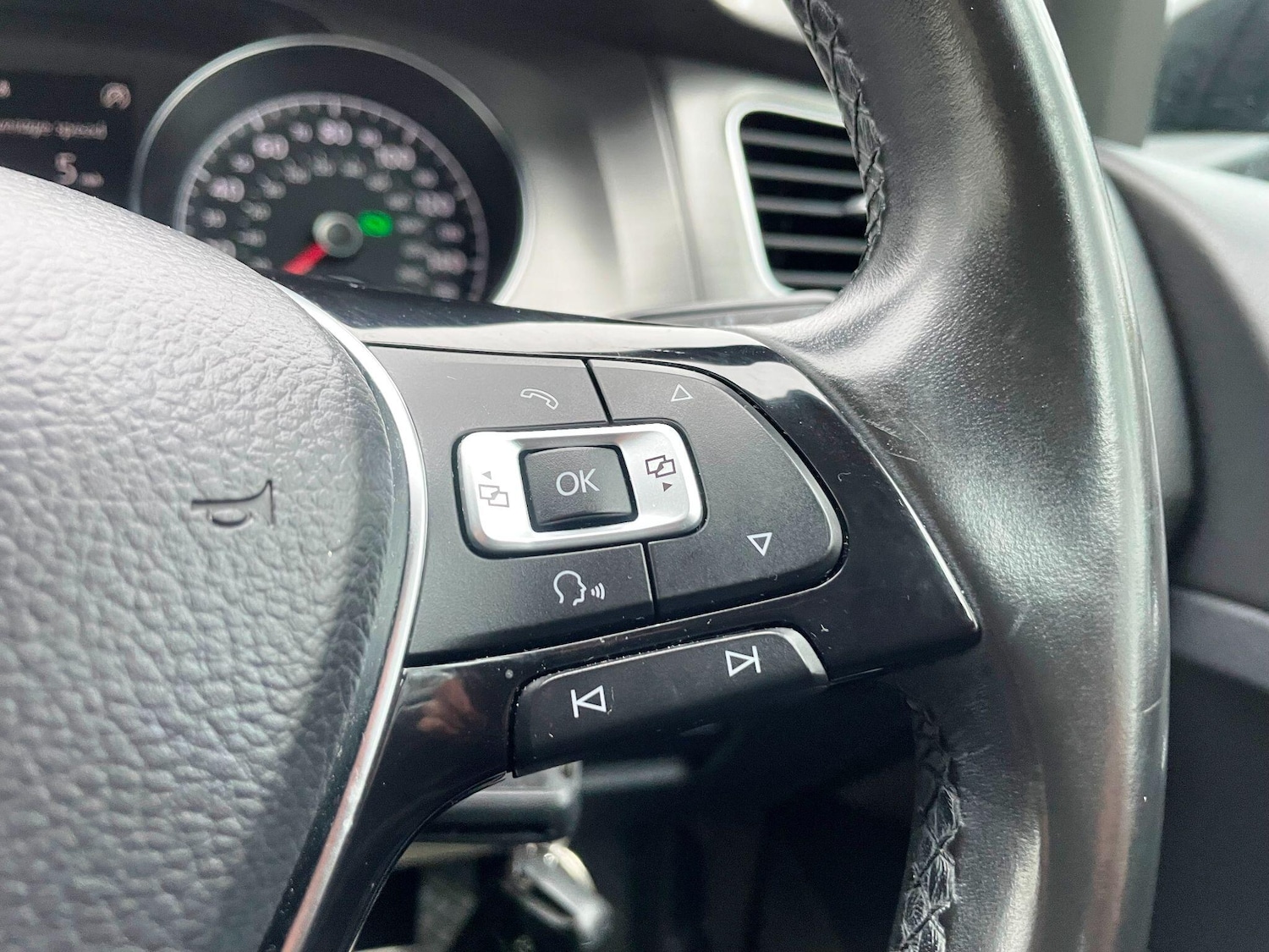 Used Volkswagen Golf 2013 for sale - 77559428: Photo 37