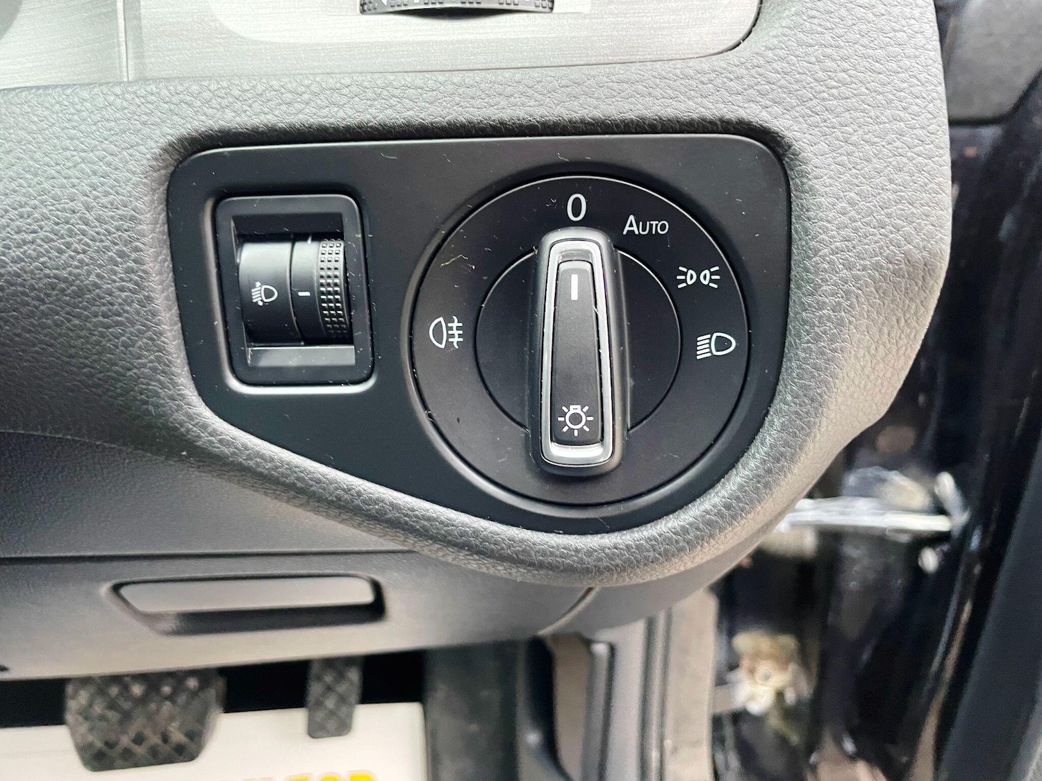 Used Volkswagen Golf 2013 for sale - 77559428: Photo 47