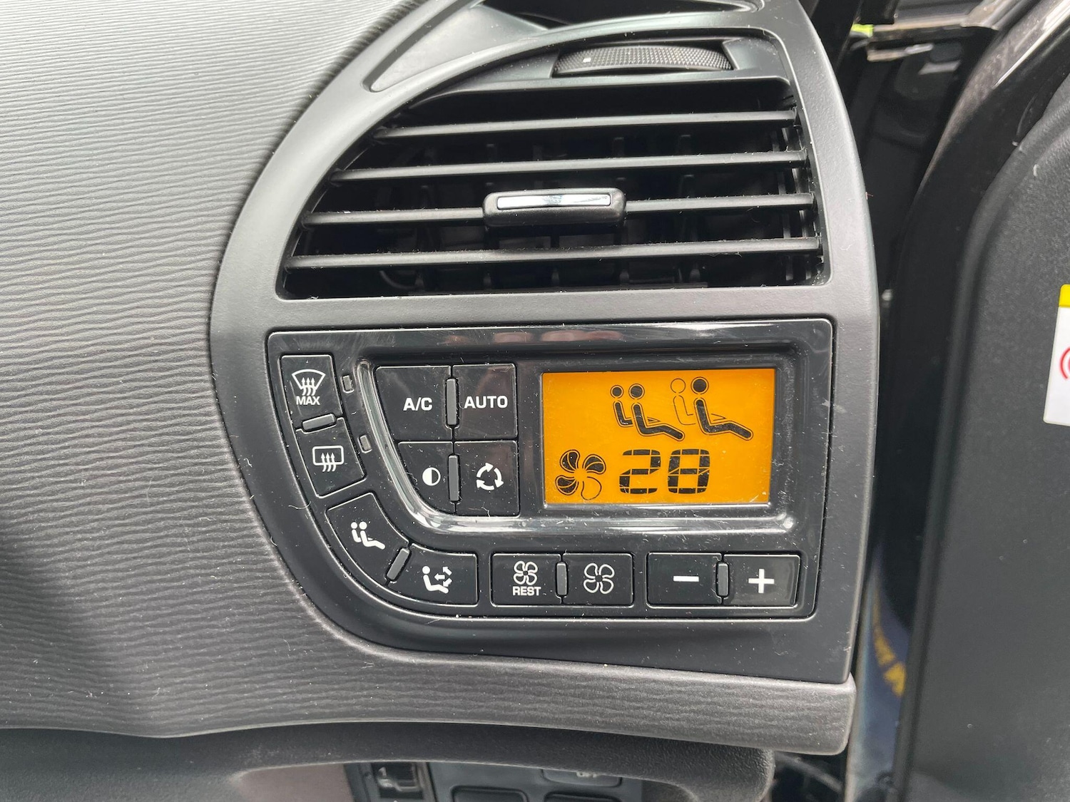 Used Citroen Grand C4 Picasso for sale - 78006904: Photo 23