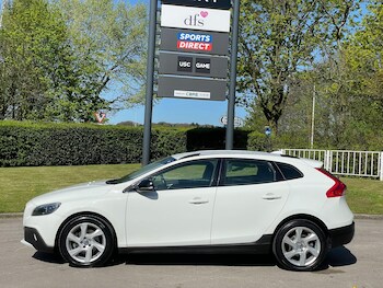 Used Volvo V40 Cross Country 2014 for sale - 78375251: Photo
