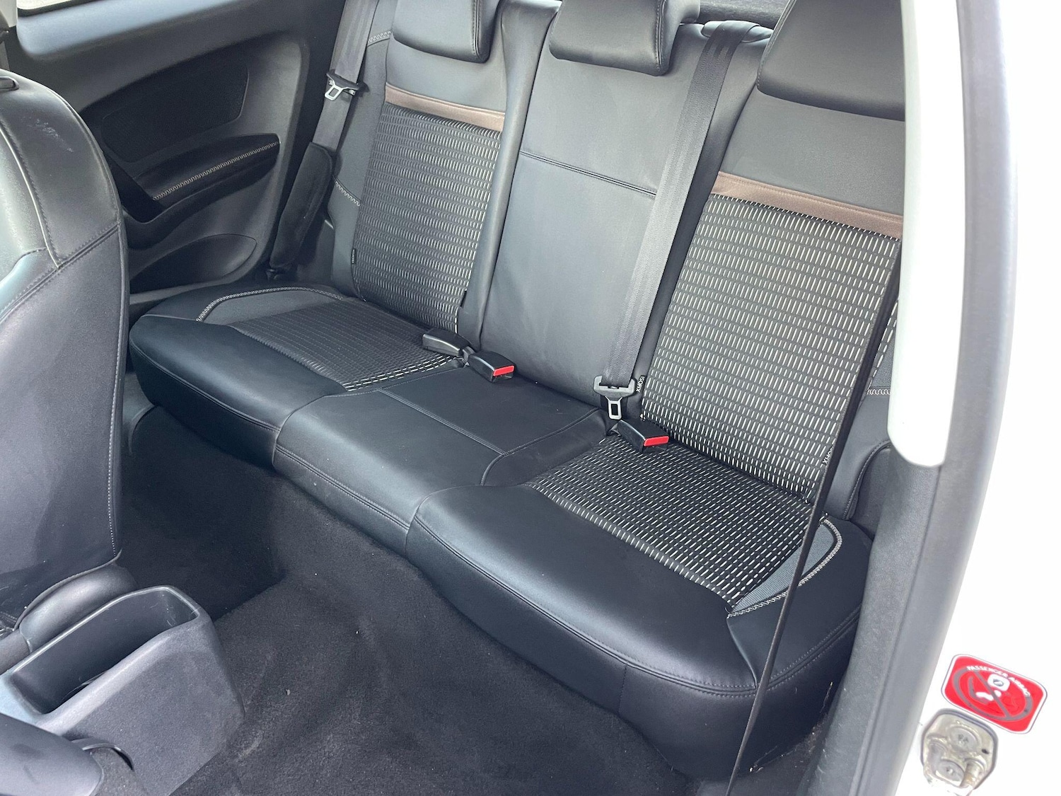 Used Peugeot 208 2012 for sale - 77658663: Photo 17