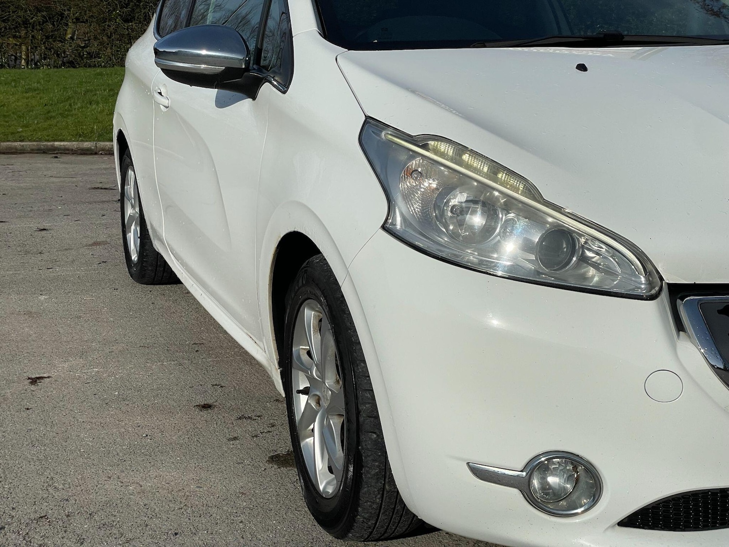 Used Peugeot 208 2012 for sale - 77658663: Photo 37