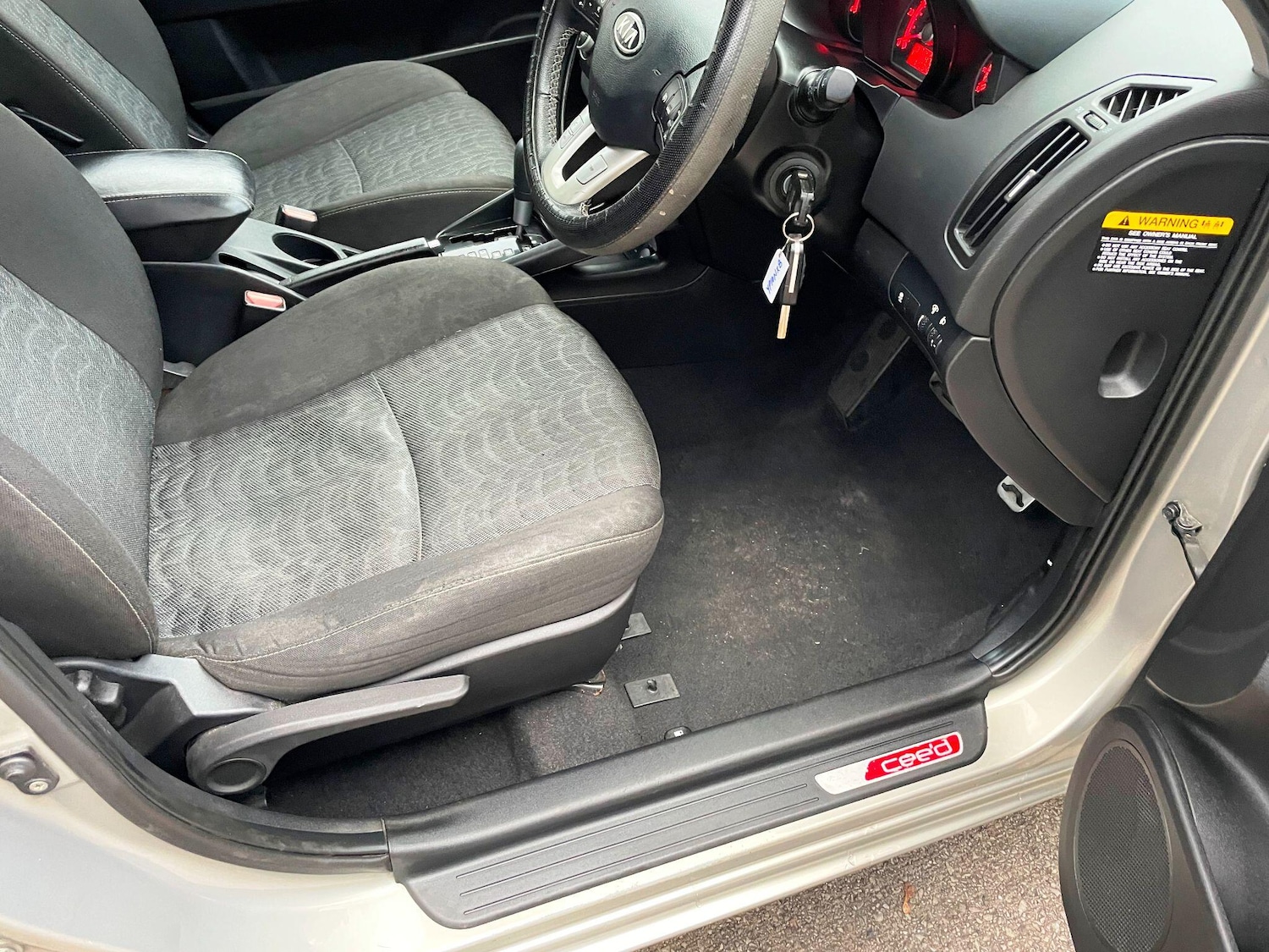 Used Kia Ceed 2010 for sale - 77174682: Photo 24