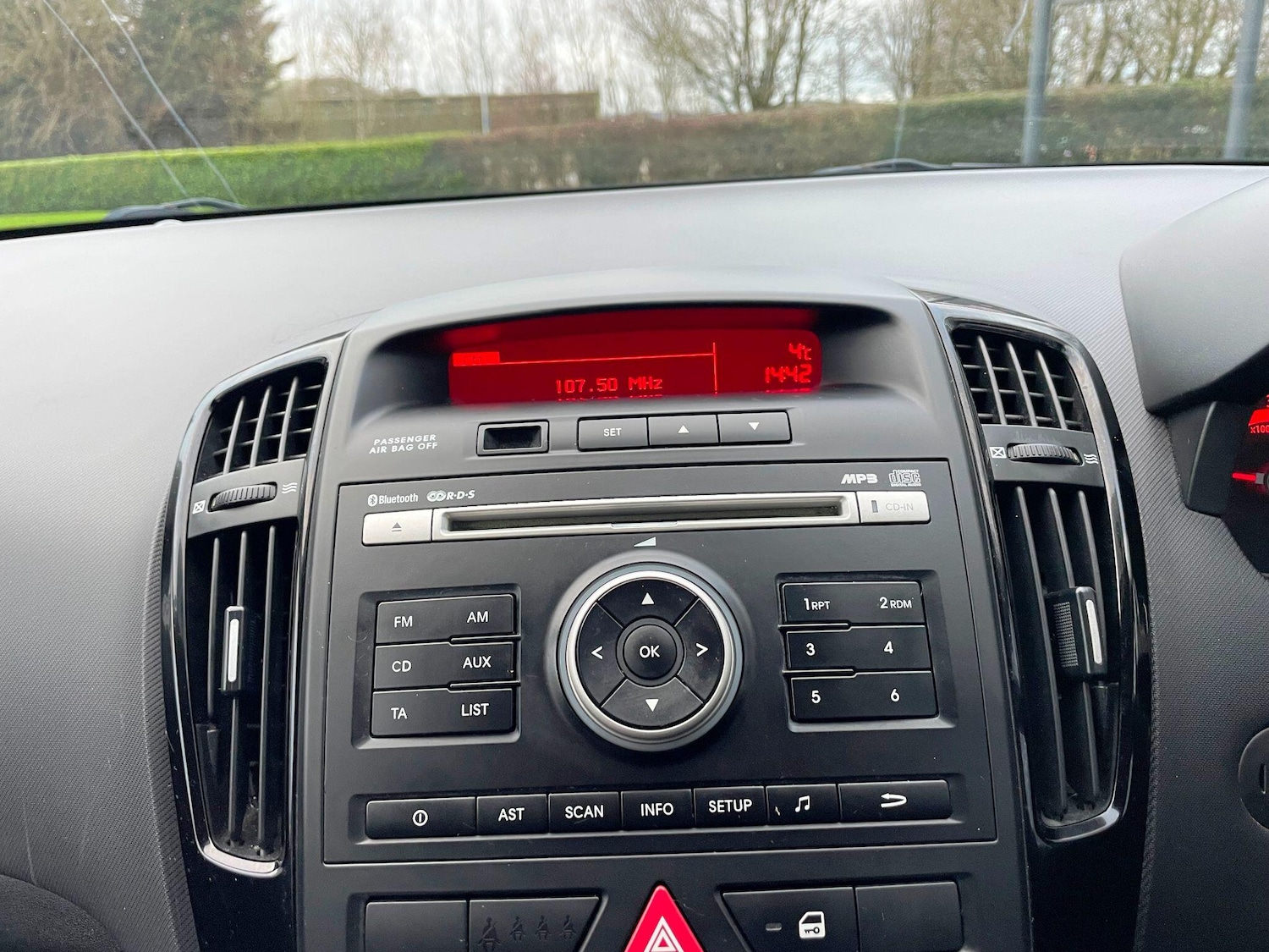 Used Kia Ceed 2010 for sale - 77174682: Photo 40