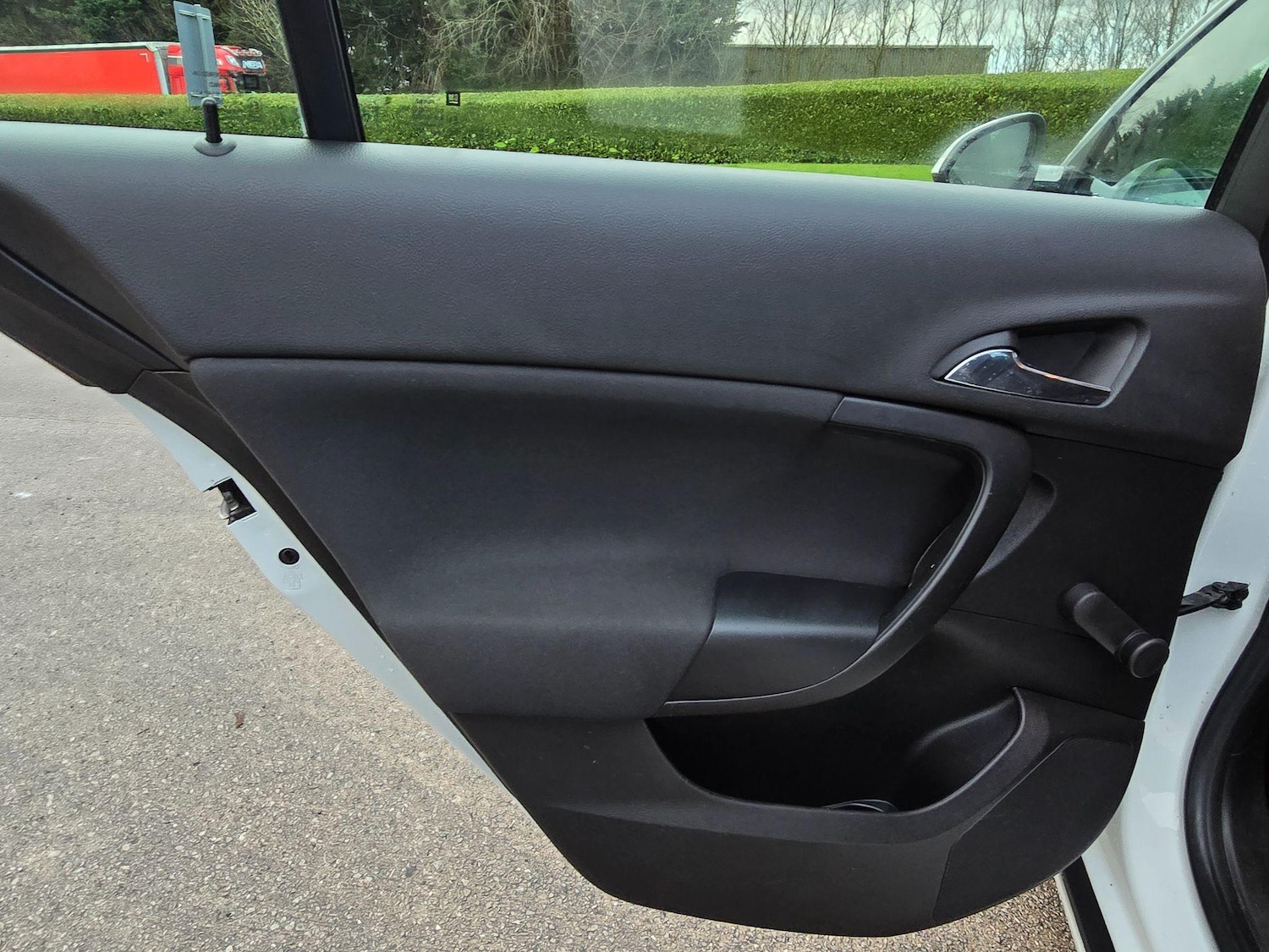 Used Vauxhall Insignia 2010 for sale - 77174847: Photo 35