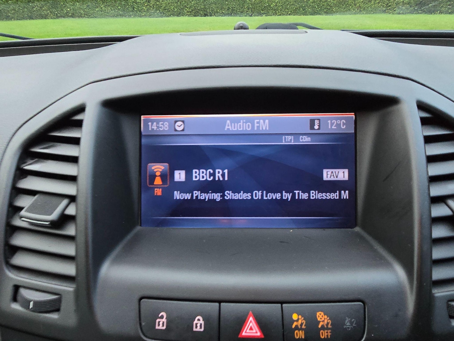 Used Vauxhall Insignia 2010 for sale - 77174847: Photo 43