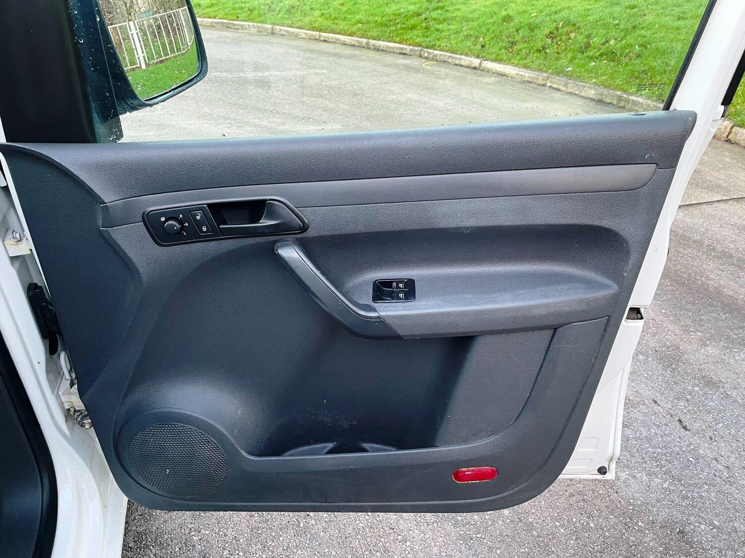 Used Volkswagen Caddy for sale - 77174685: Photo 21