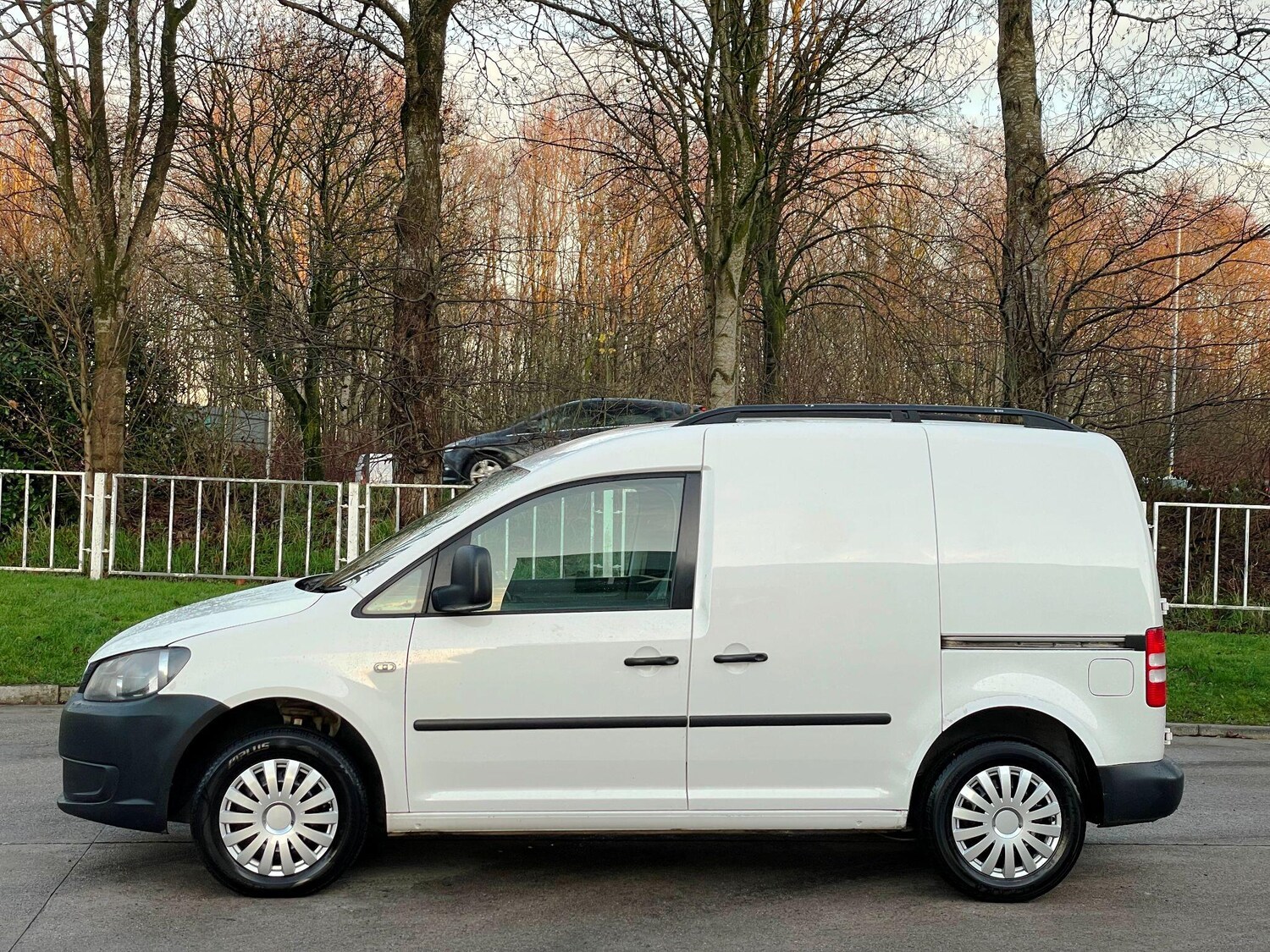Used Volkswagen Caddy for sale - 77174685: Photo 5
