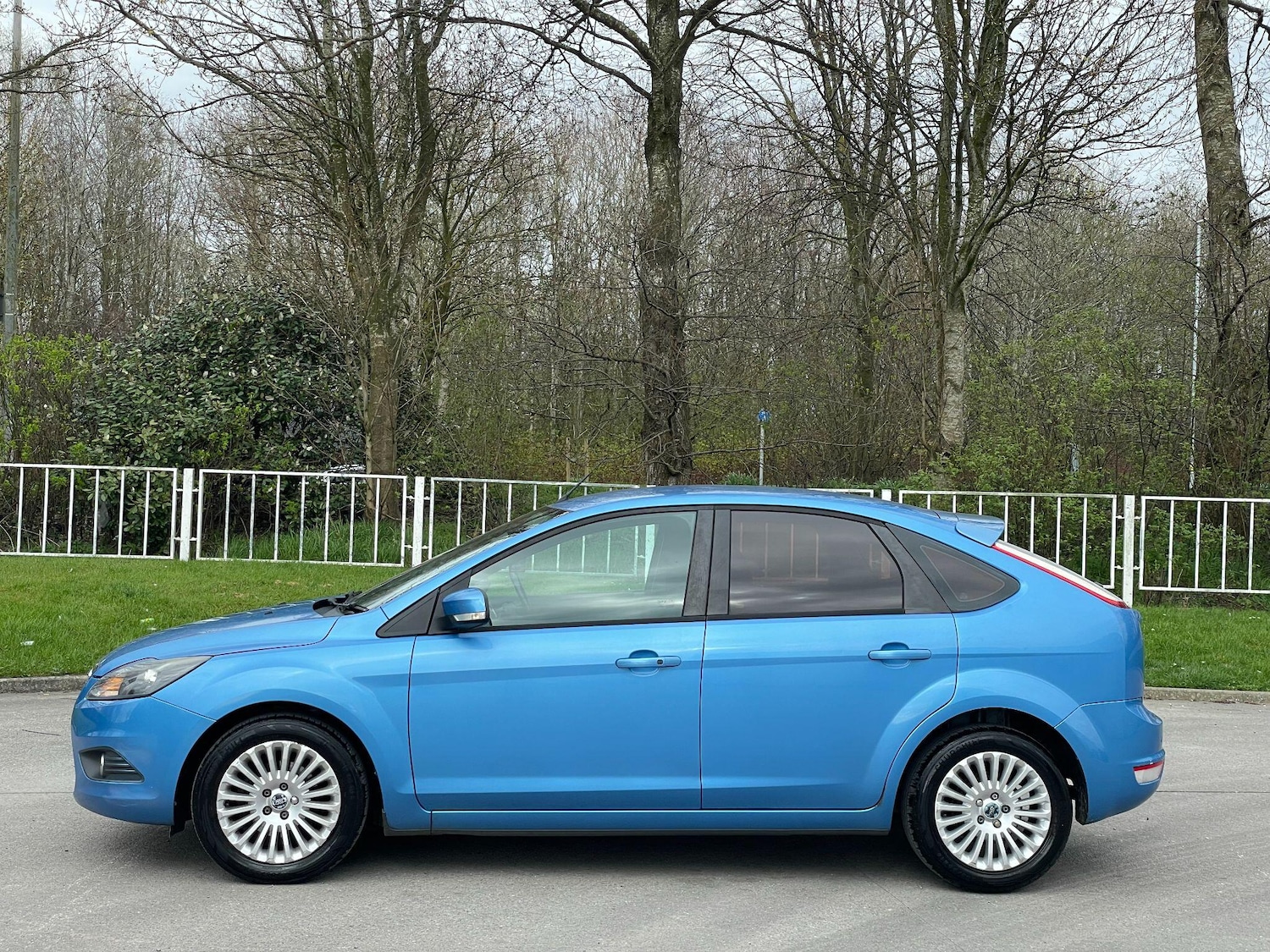 Used Ford Focus 2010 for sale - 78127462: Photo 4