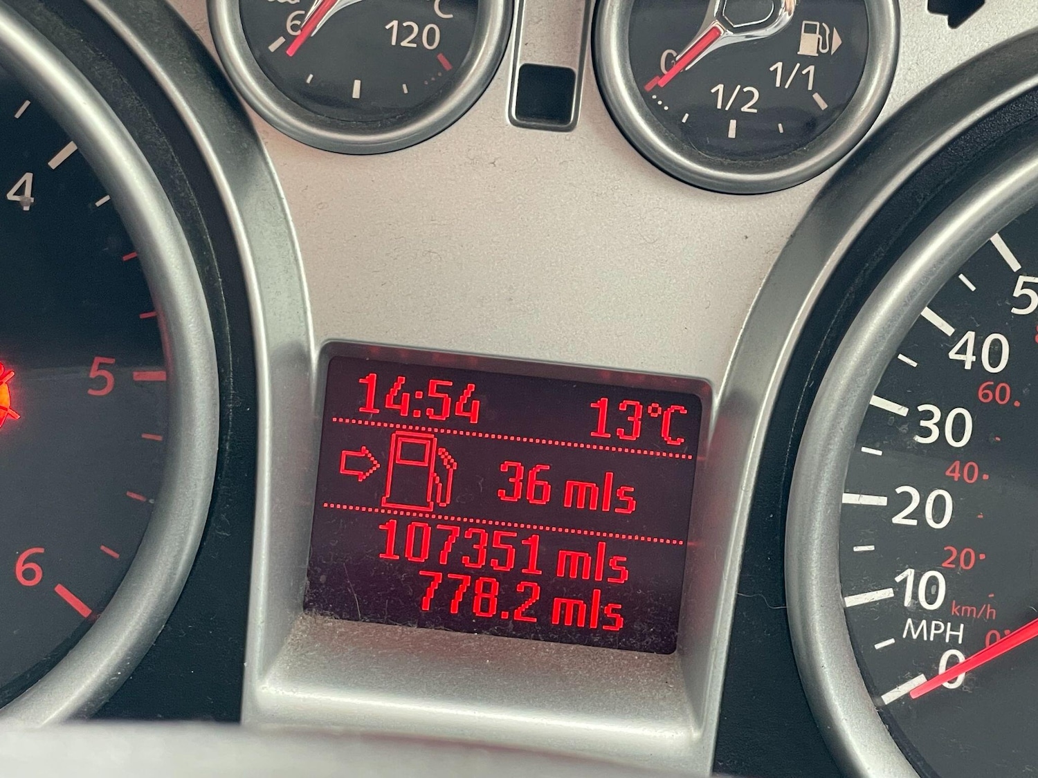 Used Ford Focus 2010 for sale - 78127462: Photo 40