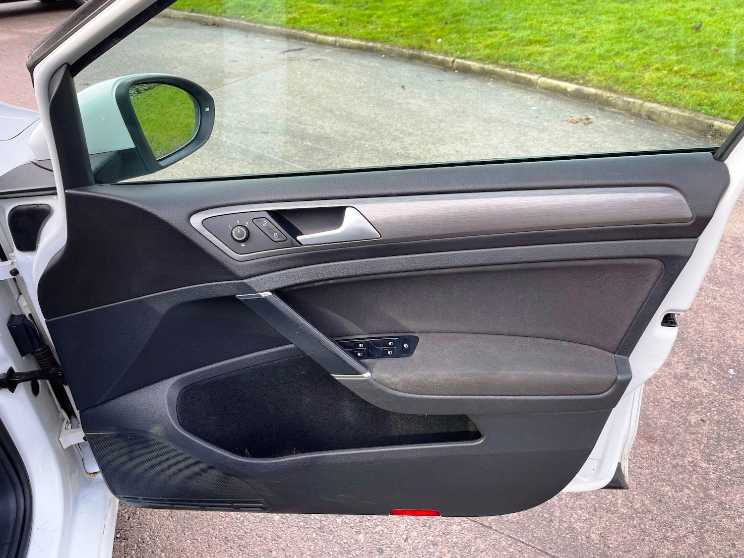 Used Volkswagen Golf 2013 for sale - 77238142: Photo 21