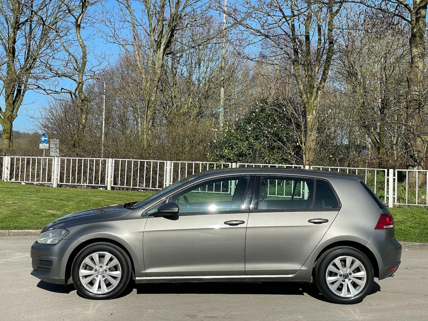 Used Volkswagen Golf 2013 for sale - 77939712: Photo 4