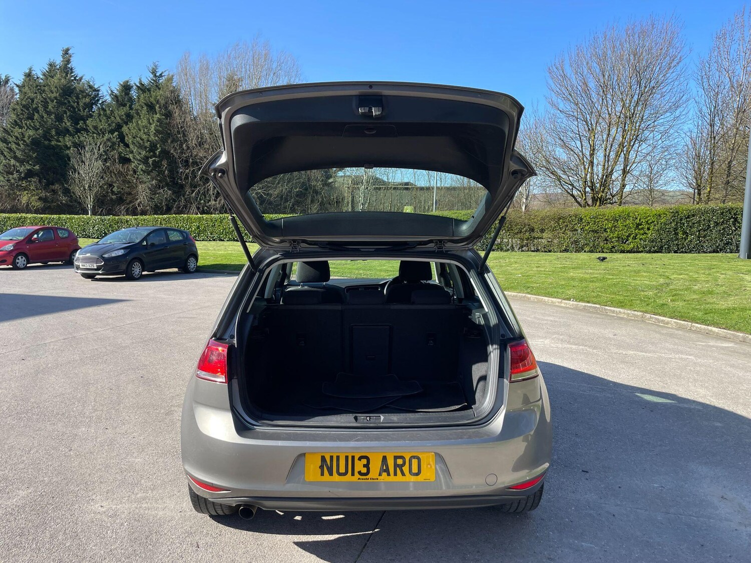 Used Volkswagen Golf 2013 for sale - 77939712: Photo 42