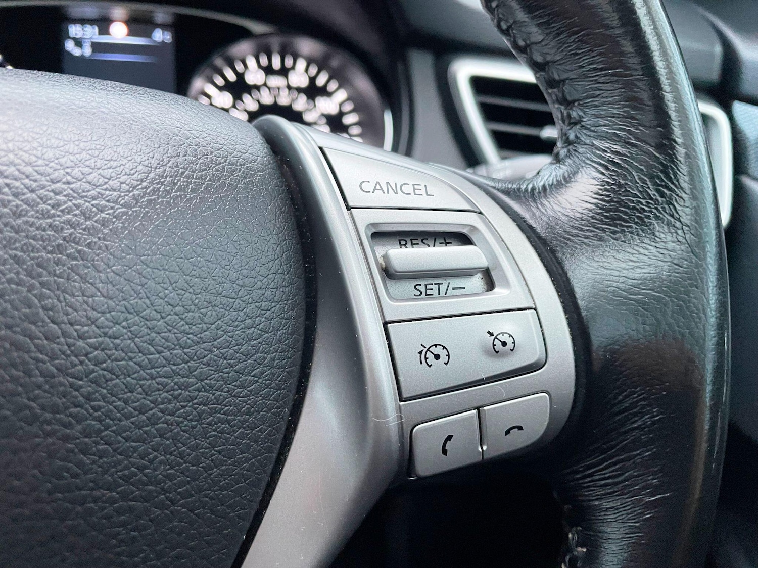 Used Nissan X-Trail 2015 for sale - 77174752: Photo 43