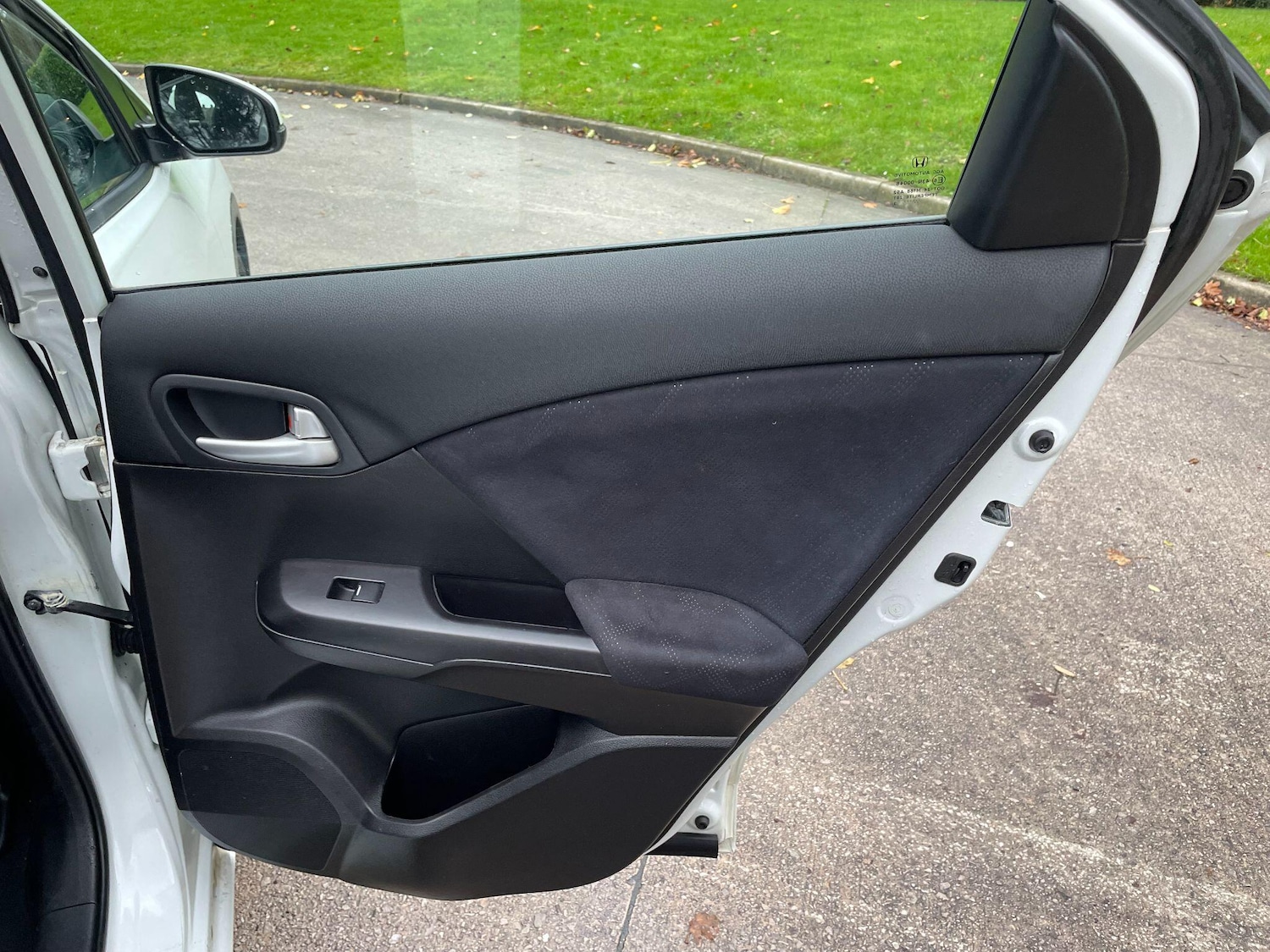 Used Honda Civic 2013 for sale - 77174859: Photo 30