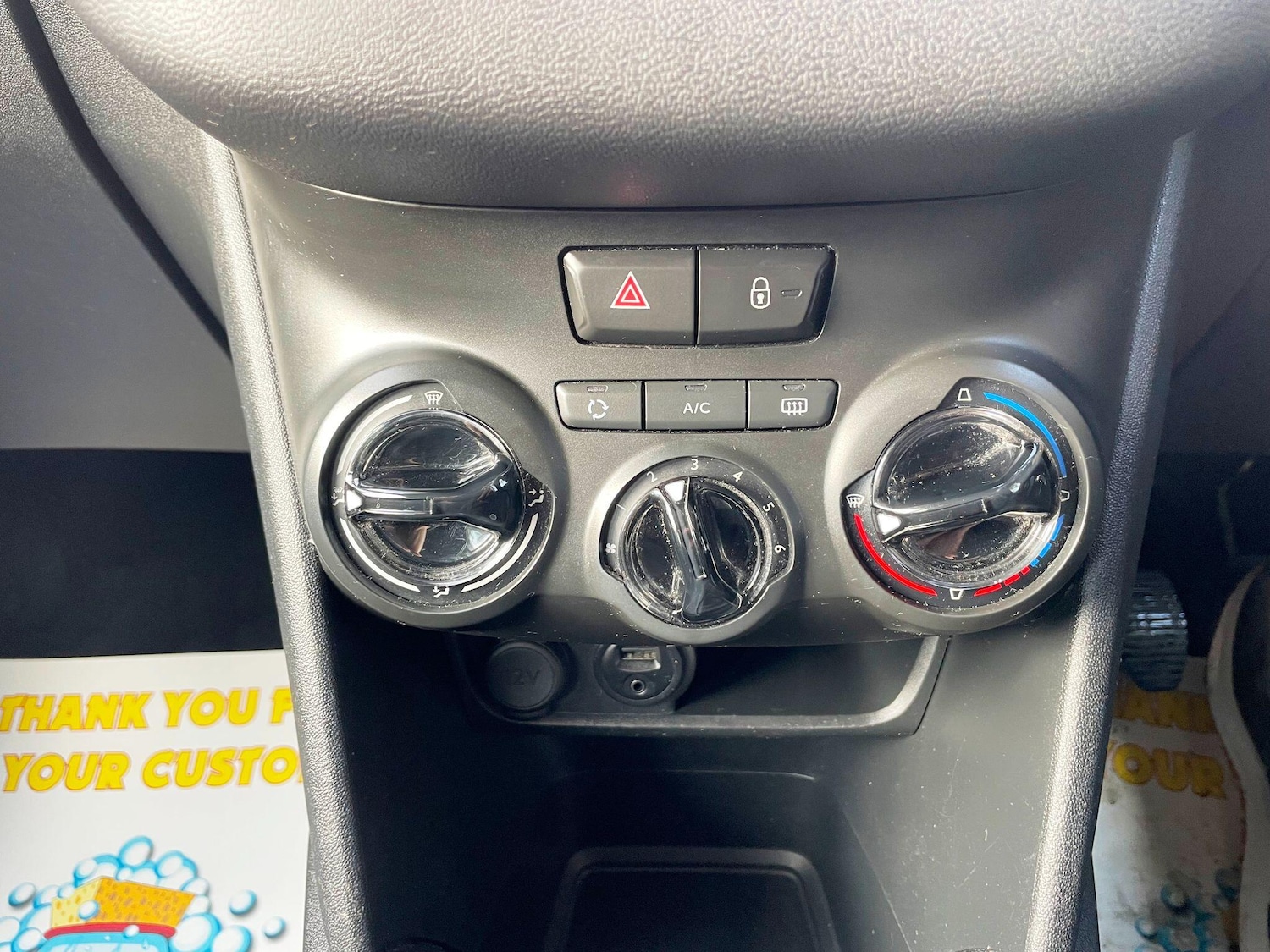 Used Peugeot 208 2014 for sale - 77174701: Photo 44