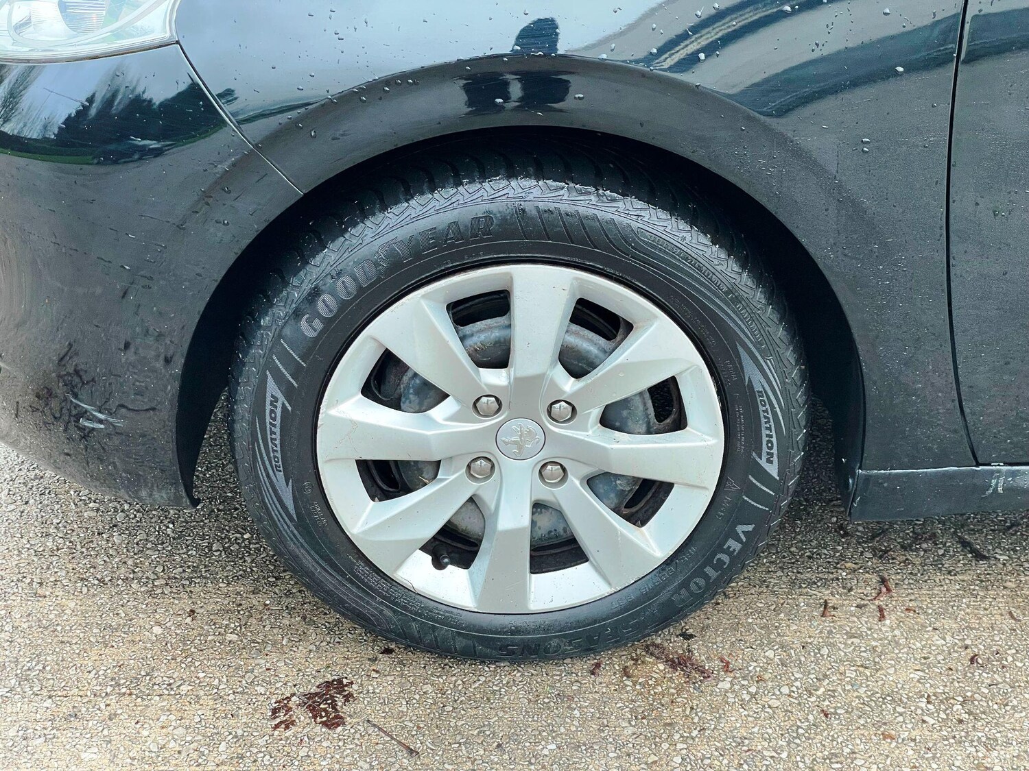 Used Peugeot 208 2012 for sale - 77478652: Photo 19