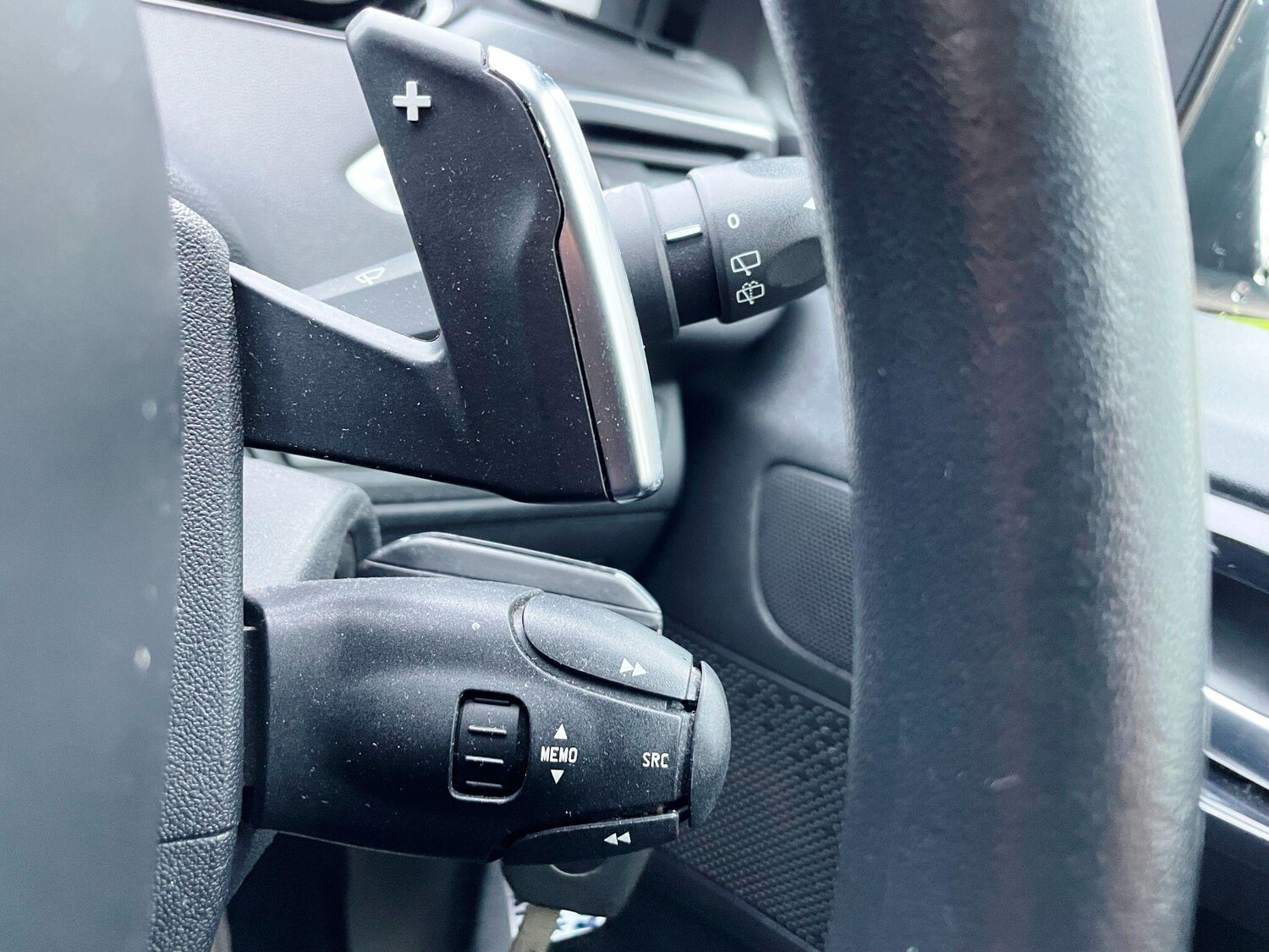 Used Peugeot 208 2012 for sale - 77478652: Photo 35